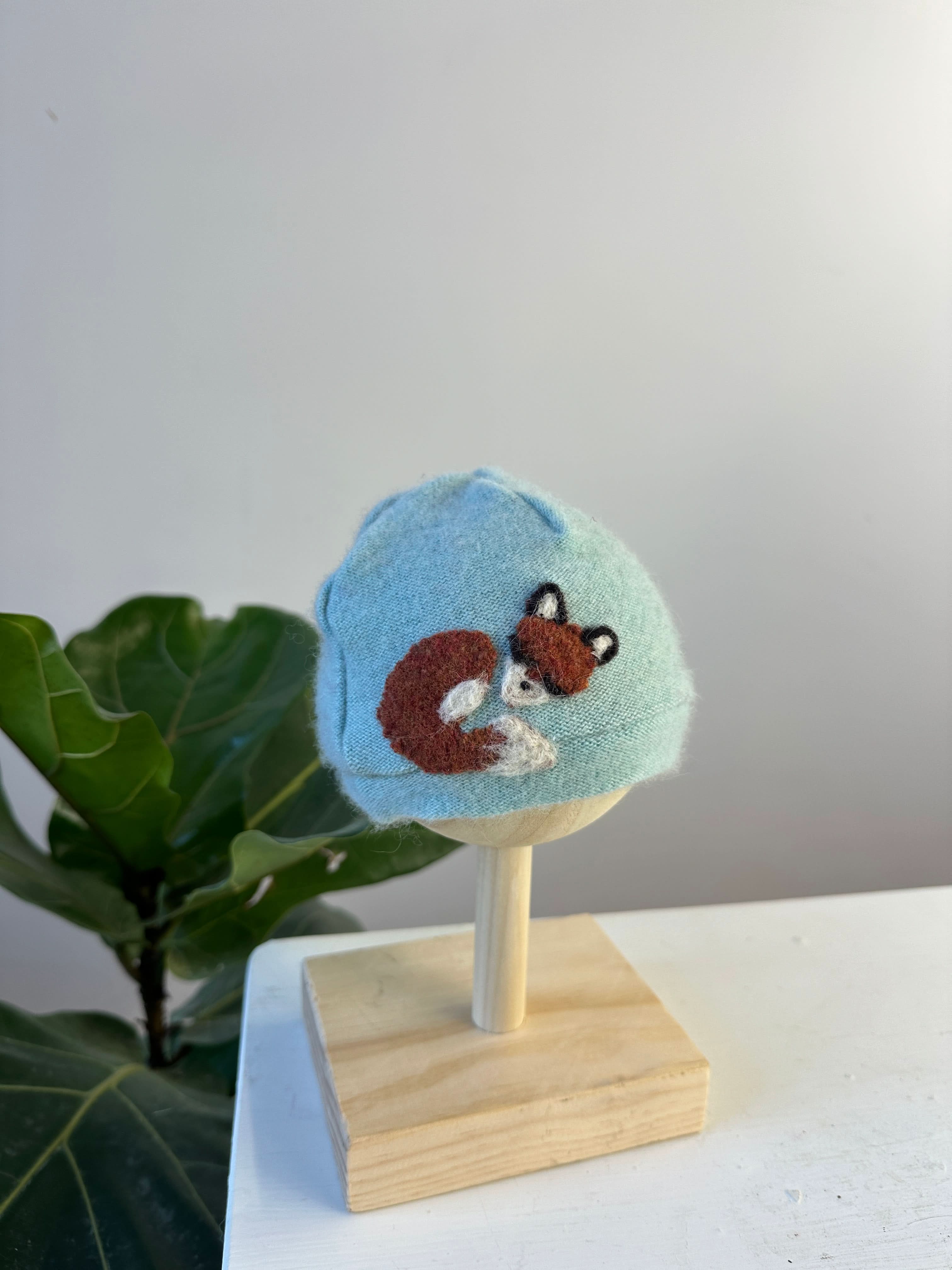 Sleeping Fox Cashmere Hat - Newborn - My American Goods