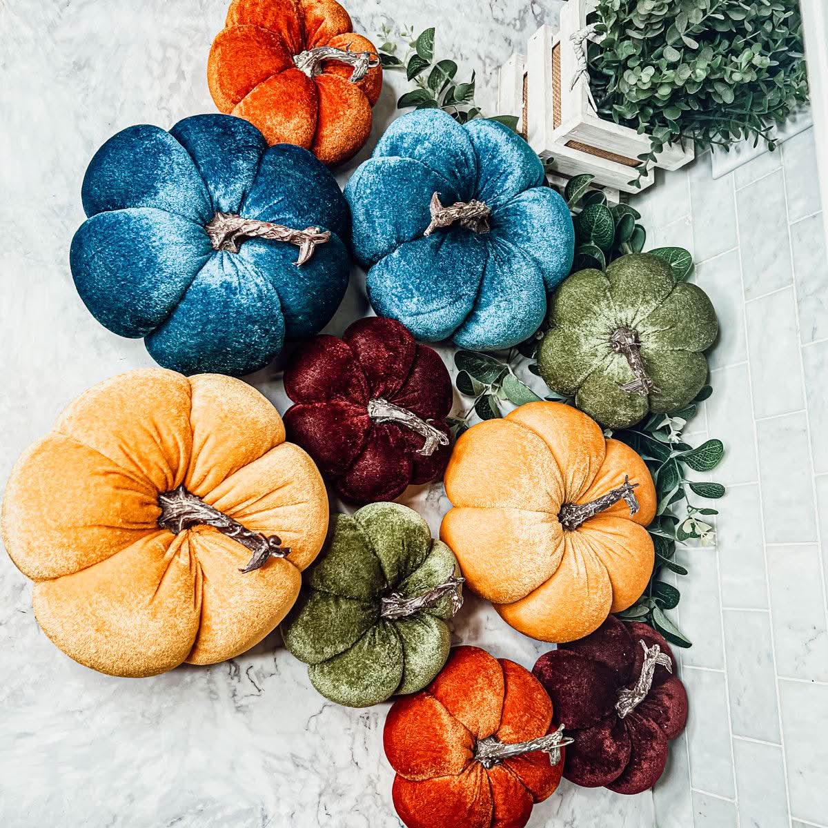 Gia Roma Pumpkins Velvet Pumpkins