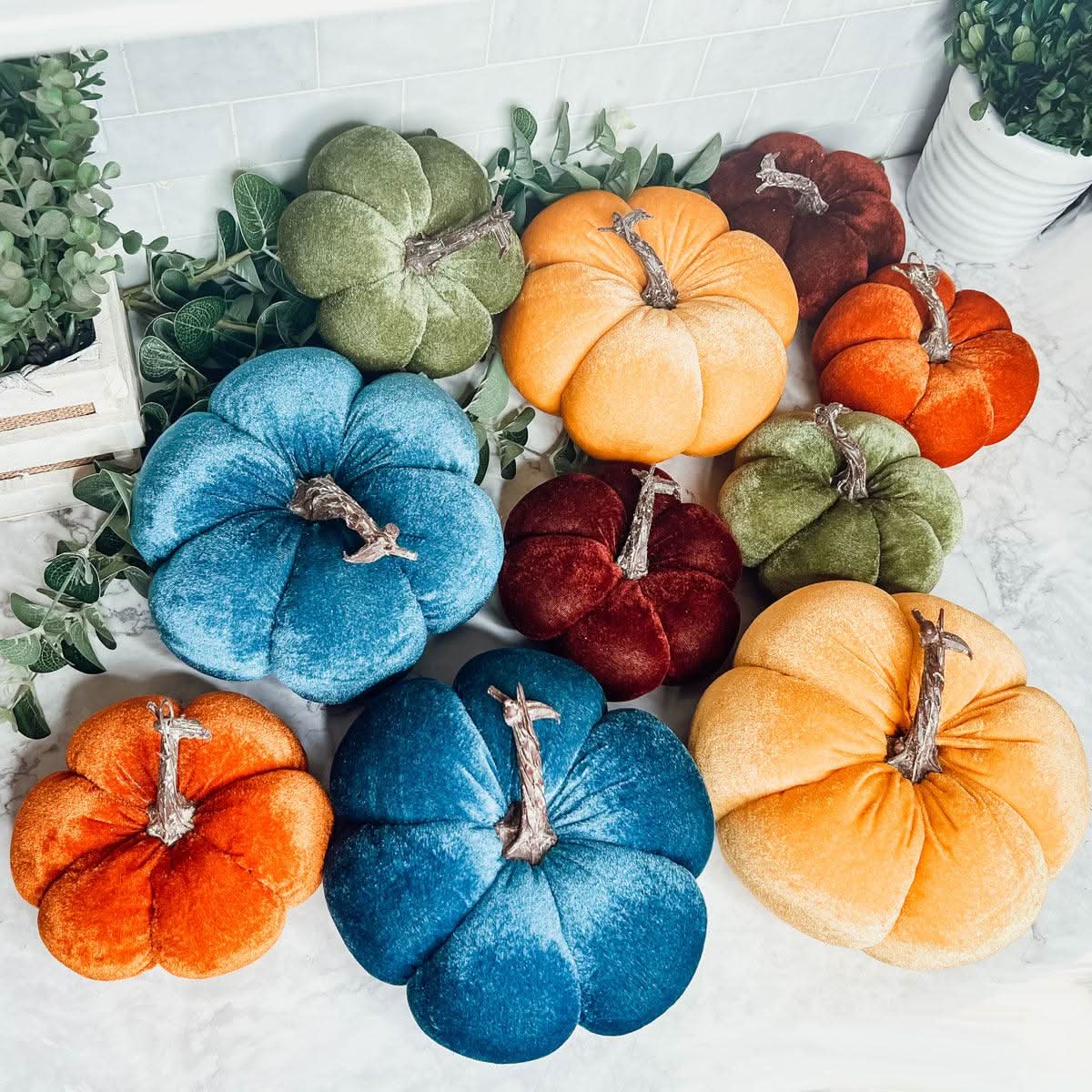 Gia Roma Pumpkins Velvet Pumpkins