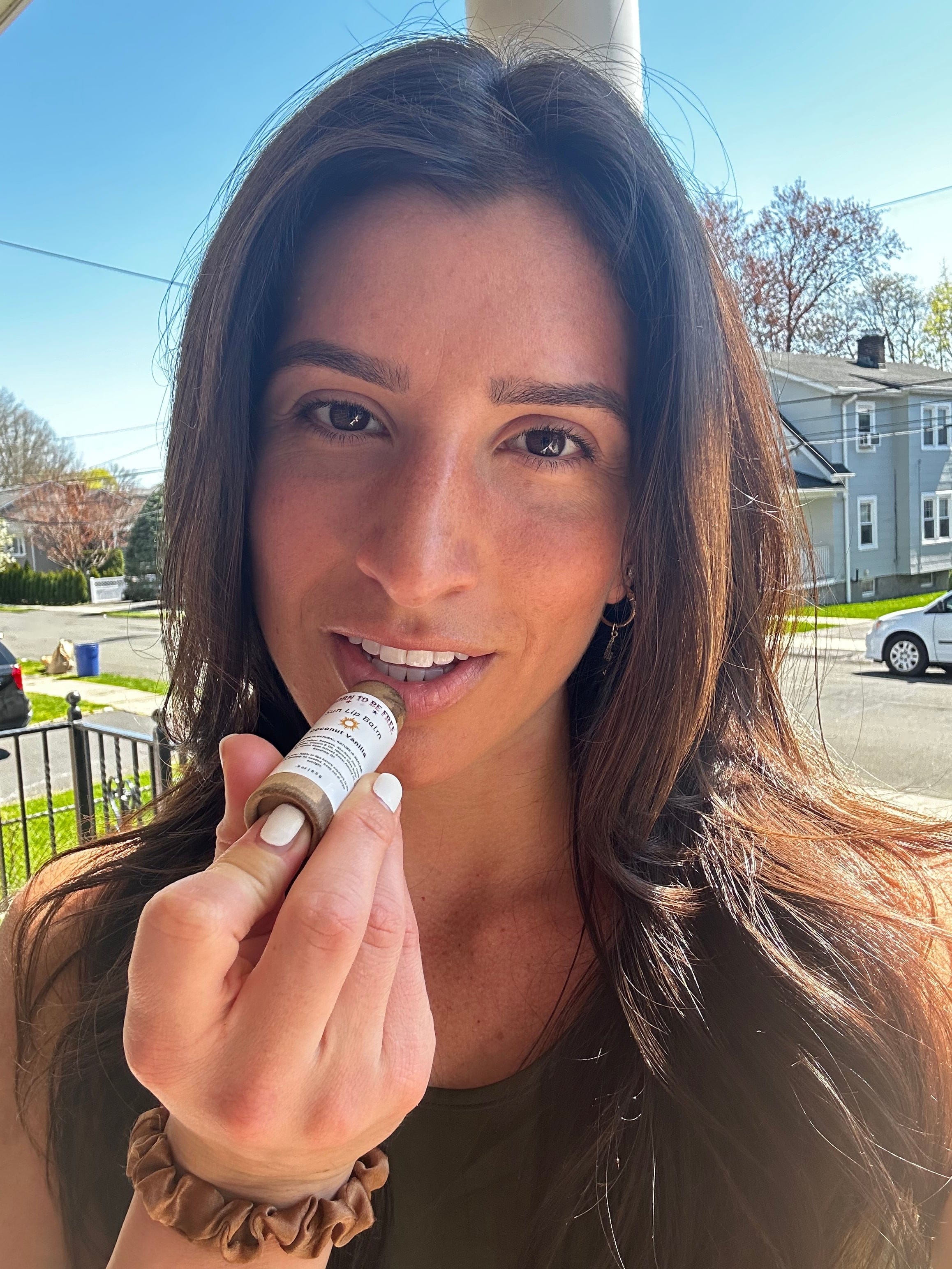 Born To Be Free Lip Balm .3 oz Kraft Push Up Tube Sun Lip Balm