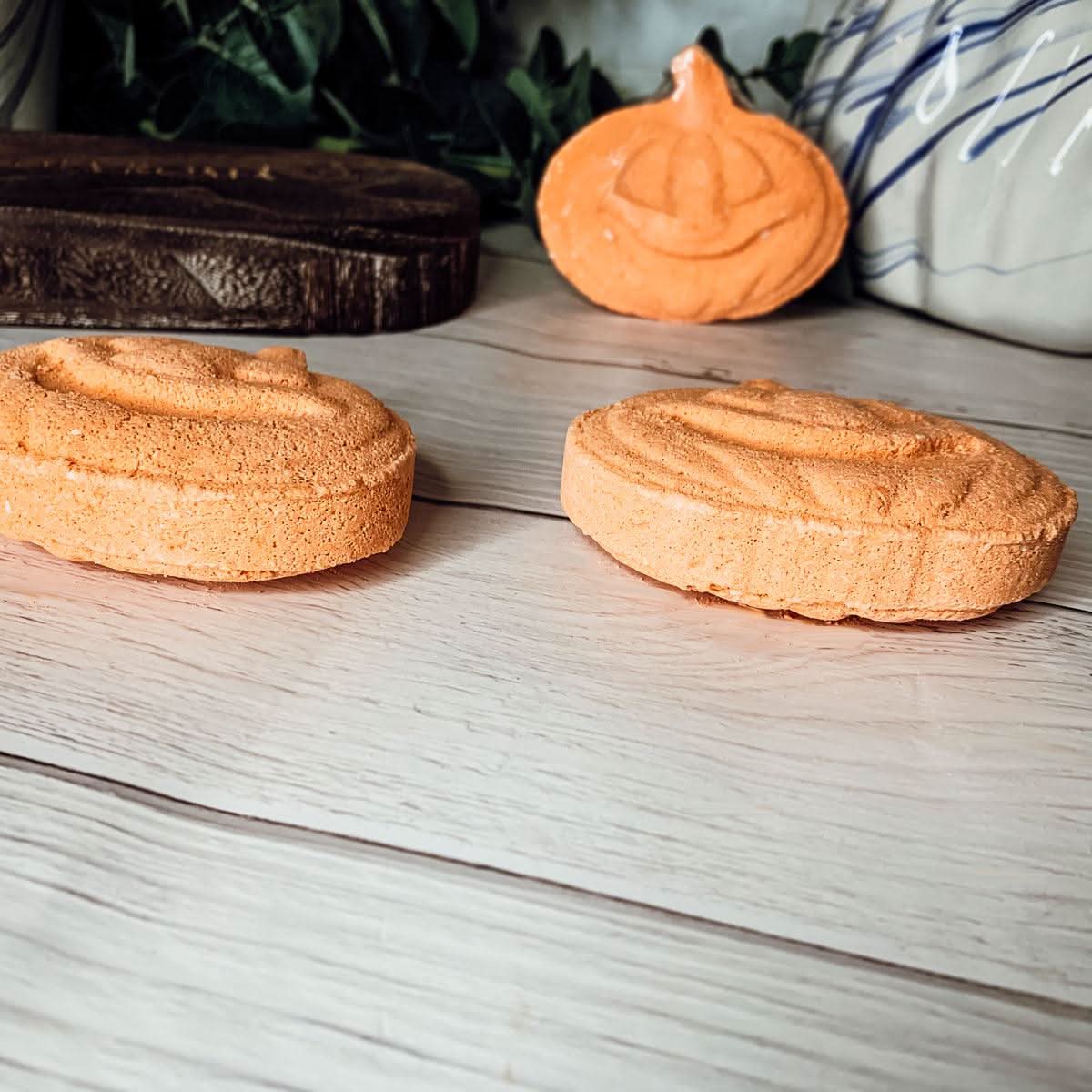 Gia Roma Fall Pumpkin Spice Bath Bomb 3.5oz