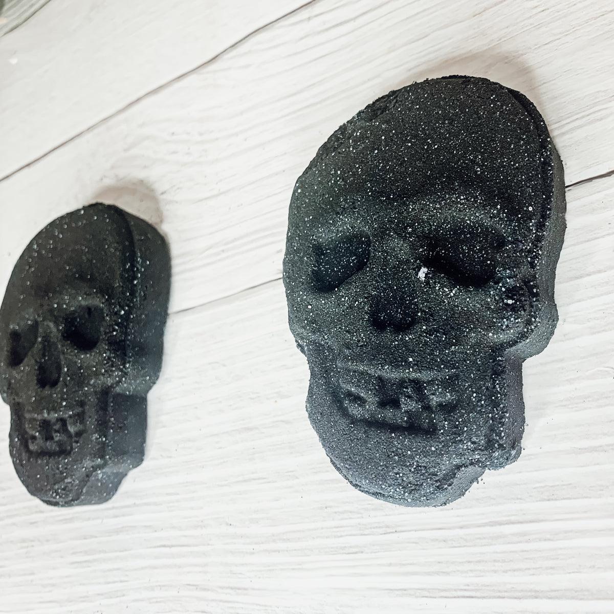 Gia Roma Fall Halloween Skull Bath Bomb 5oz