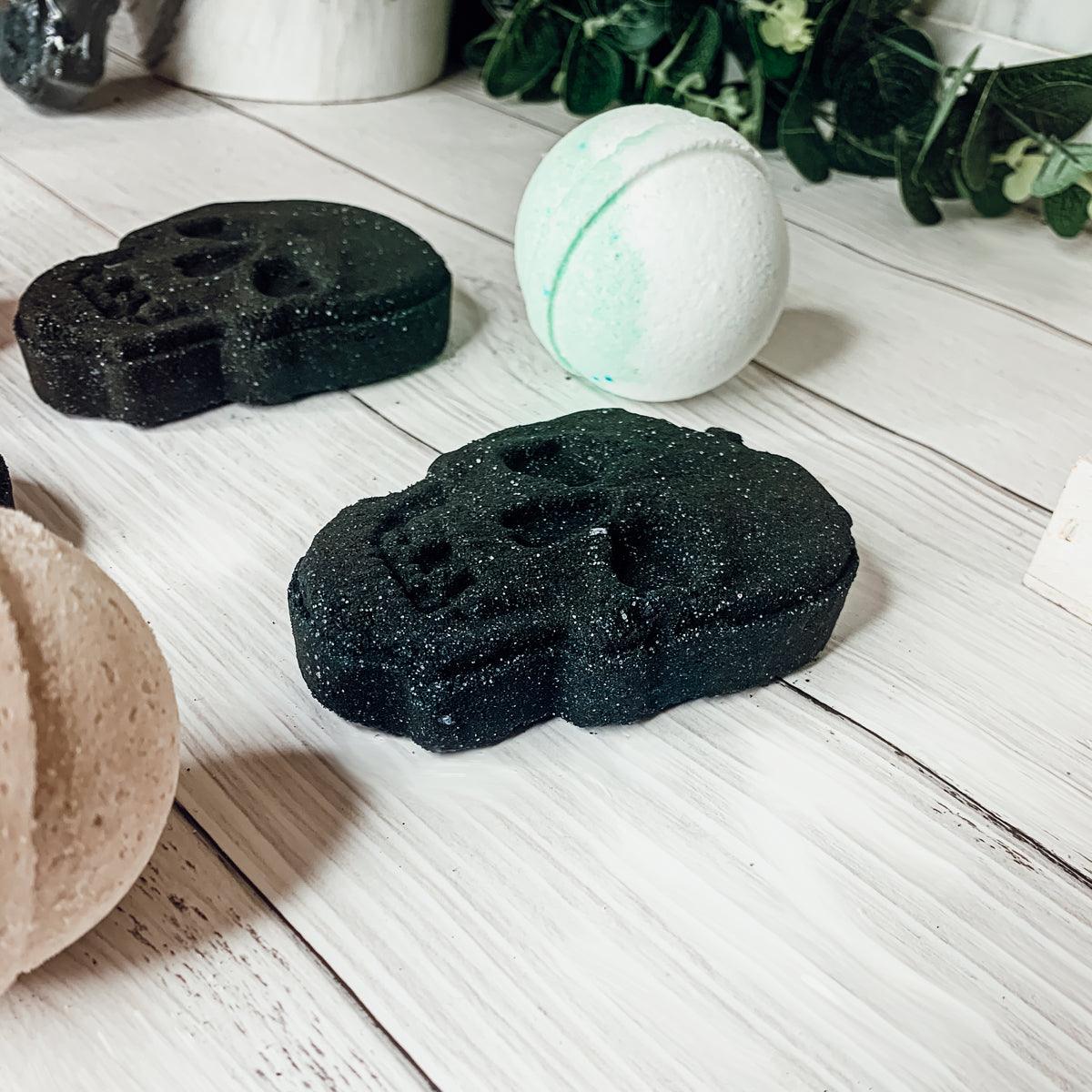Gia Roma Fall Halloween Skull Bath Bomb 5oz