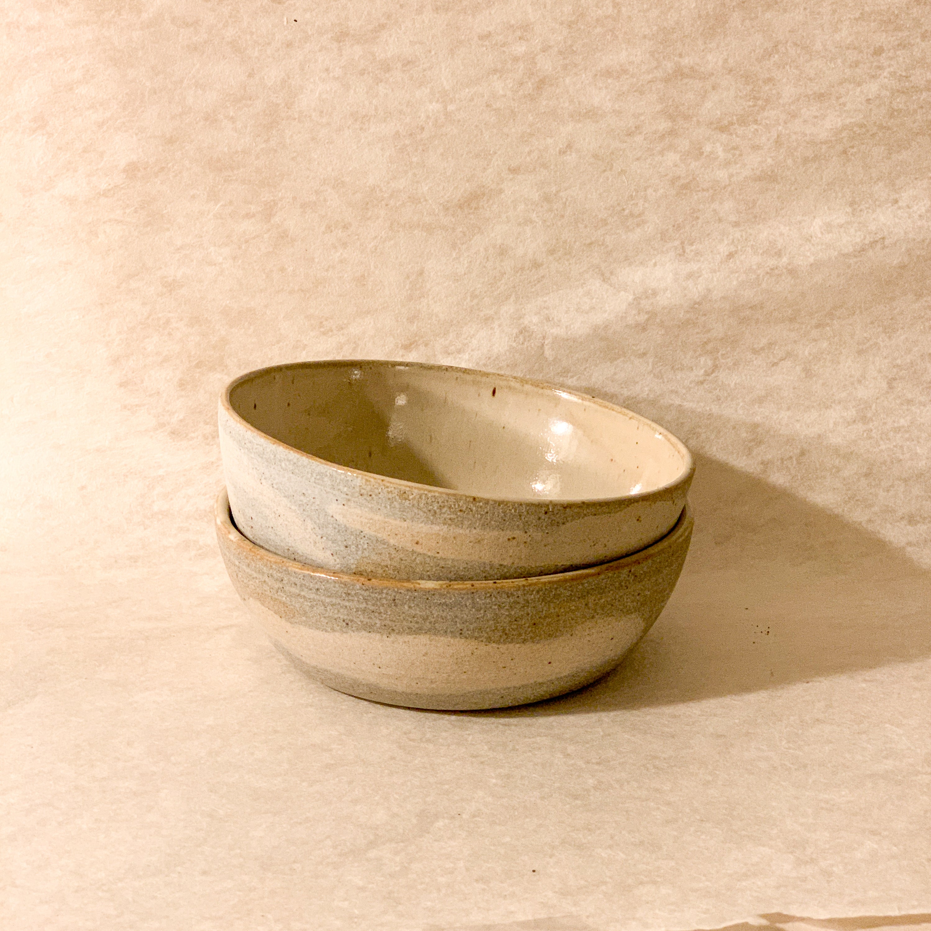 7" Grey and White Marbled Ceramic Coupe Bowl