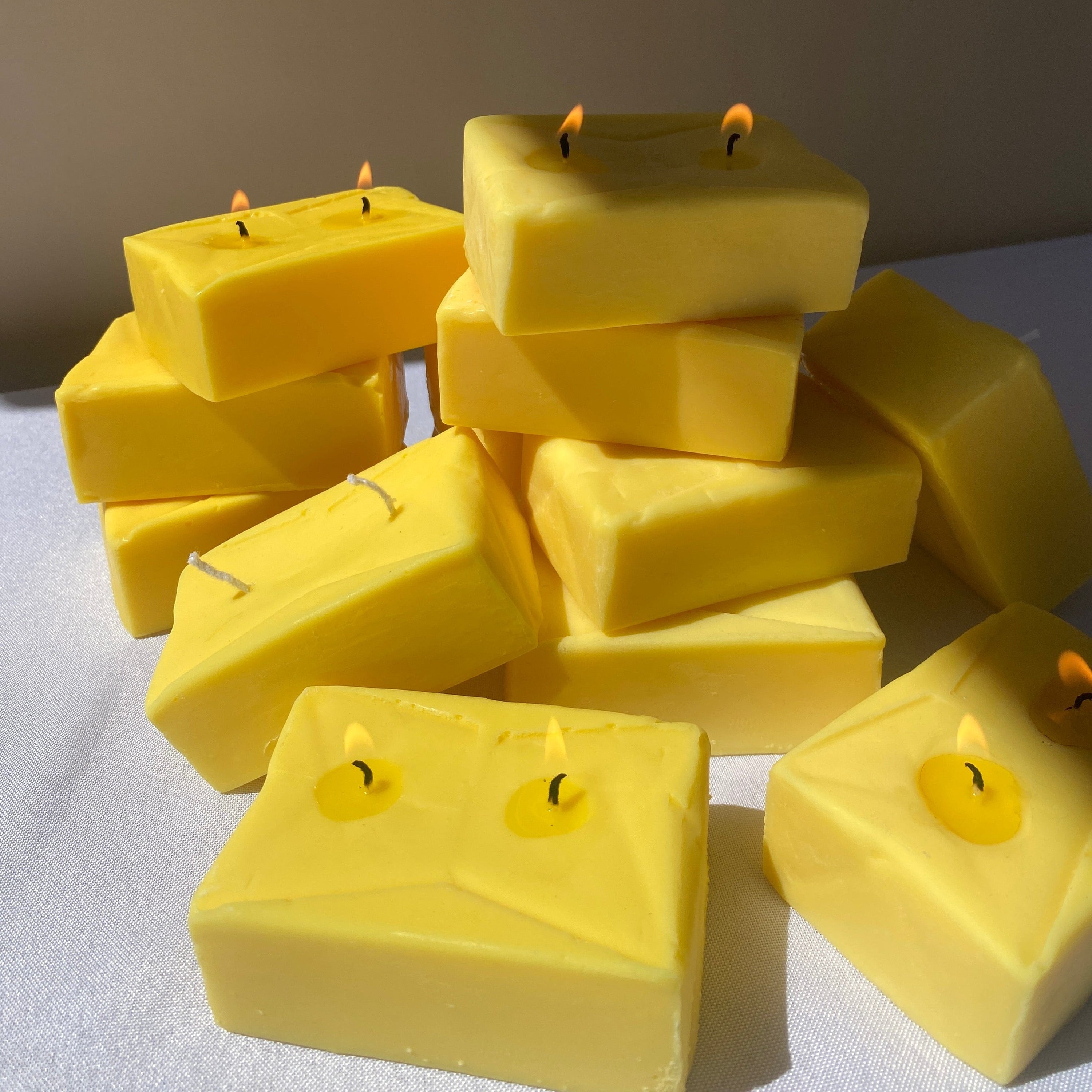 Scandles Farmers Markets Yellow / Unscented (Natural Soy) / Single Butter Butter Candle