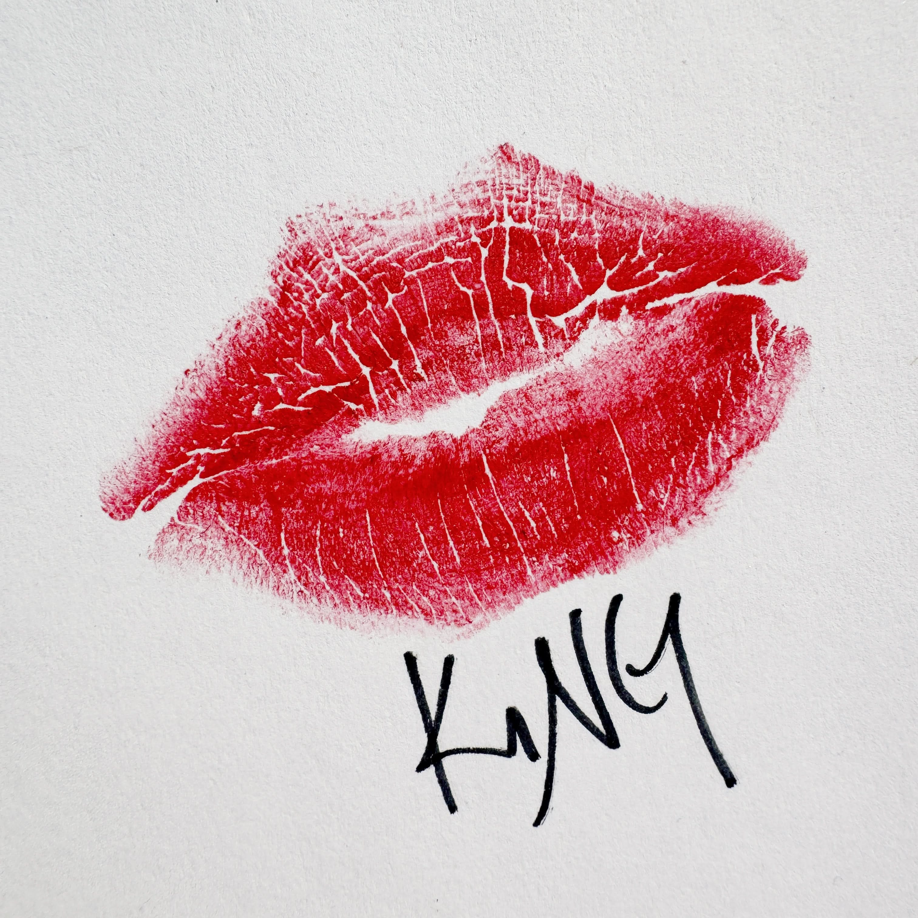 Lipstick : 8 Luxurious Shades - My American Goods