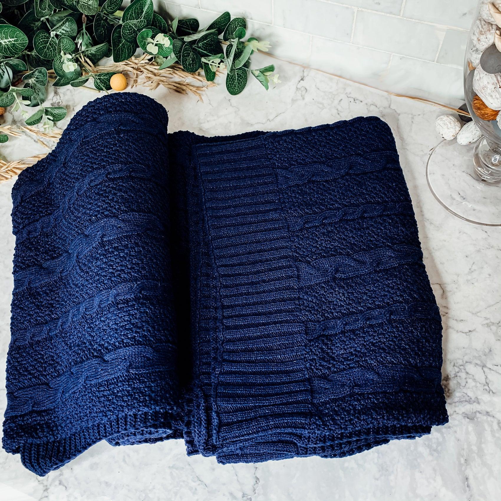Gia Roma Throw Blanket Navy Blue Standard Size Claret Knit Sweater Throw