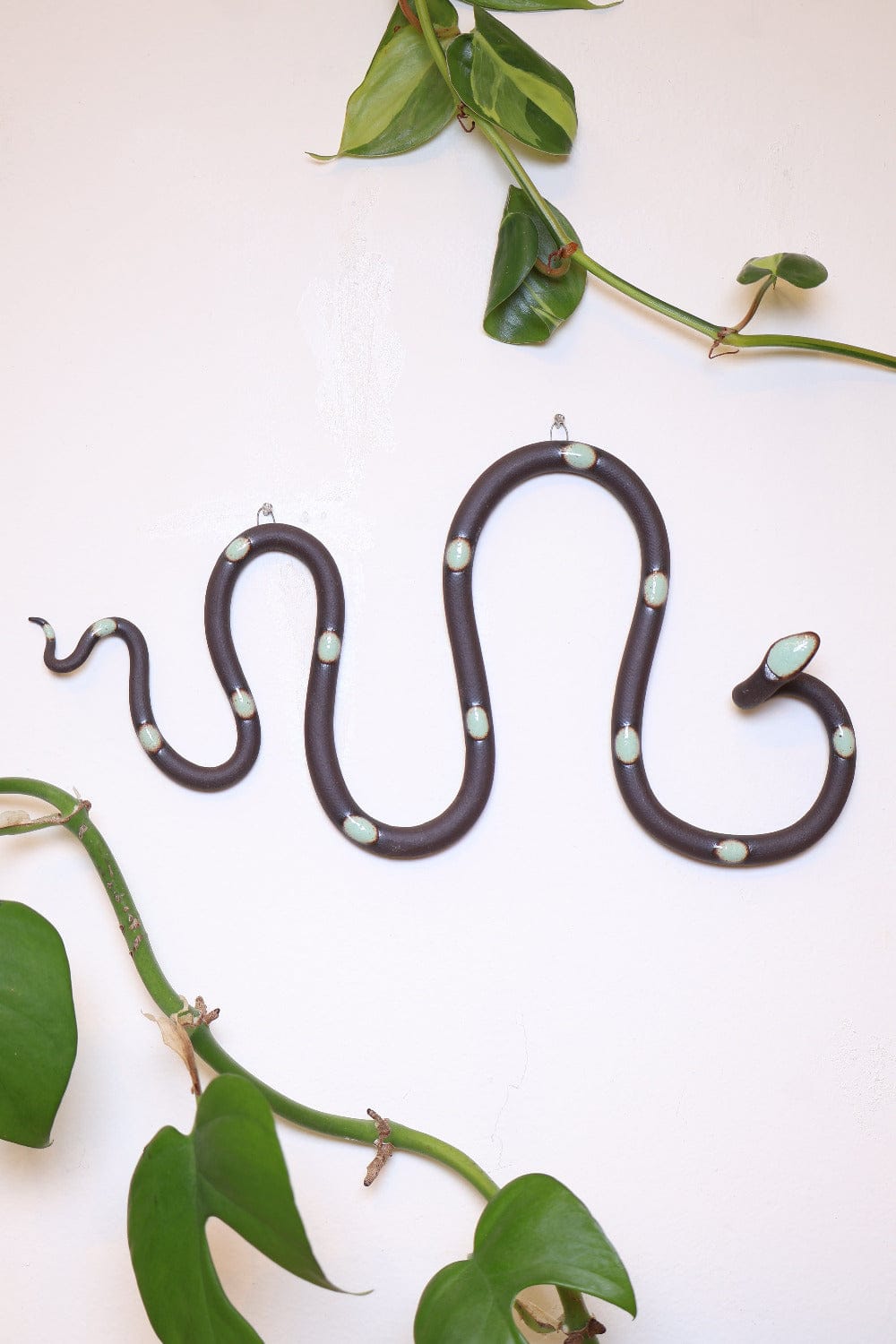 Carter + Rose Stevie Horizontal Ceramic Wall Snake
