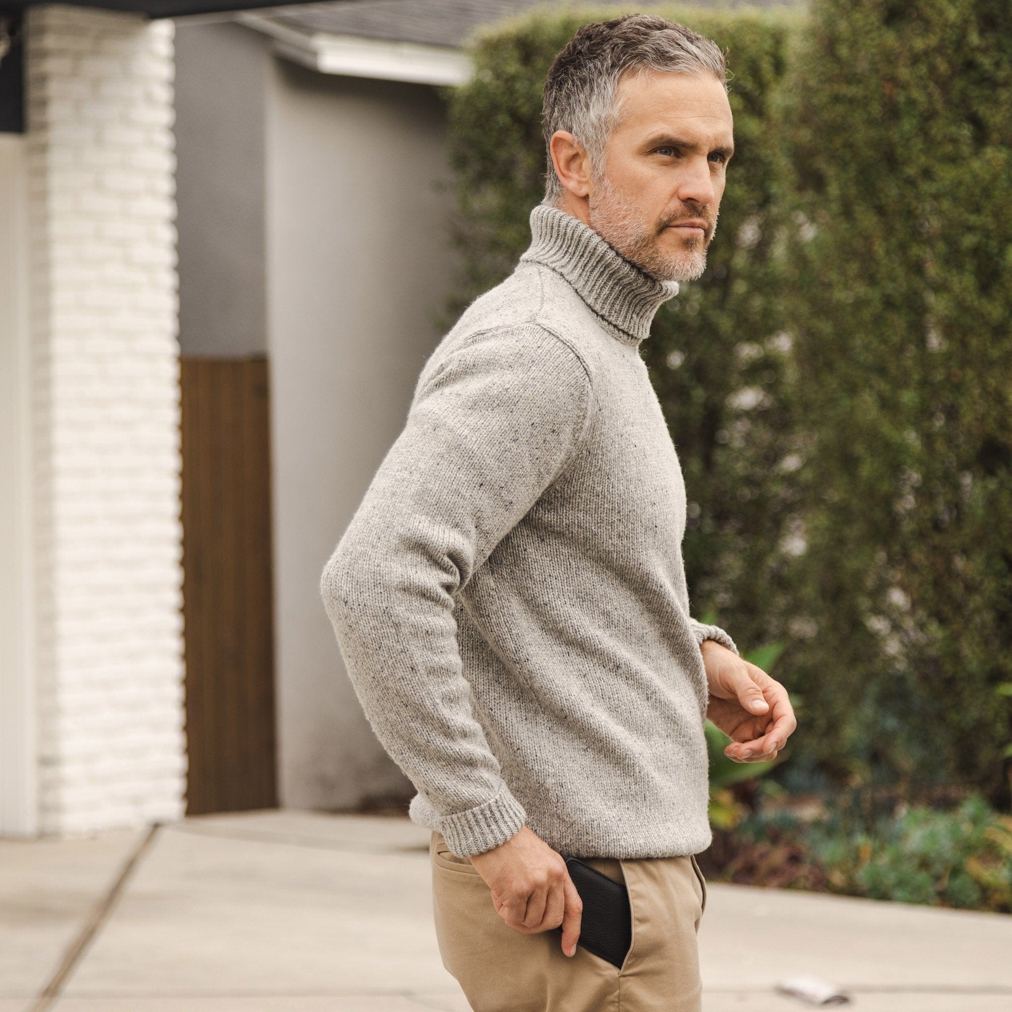 Compact Bifold with RFID protection - Black