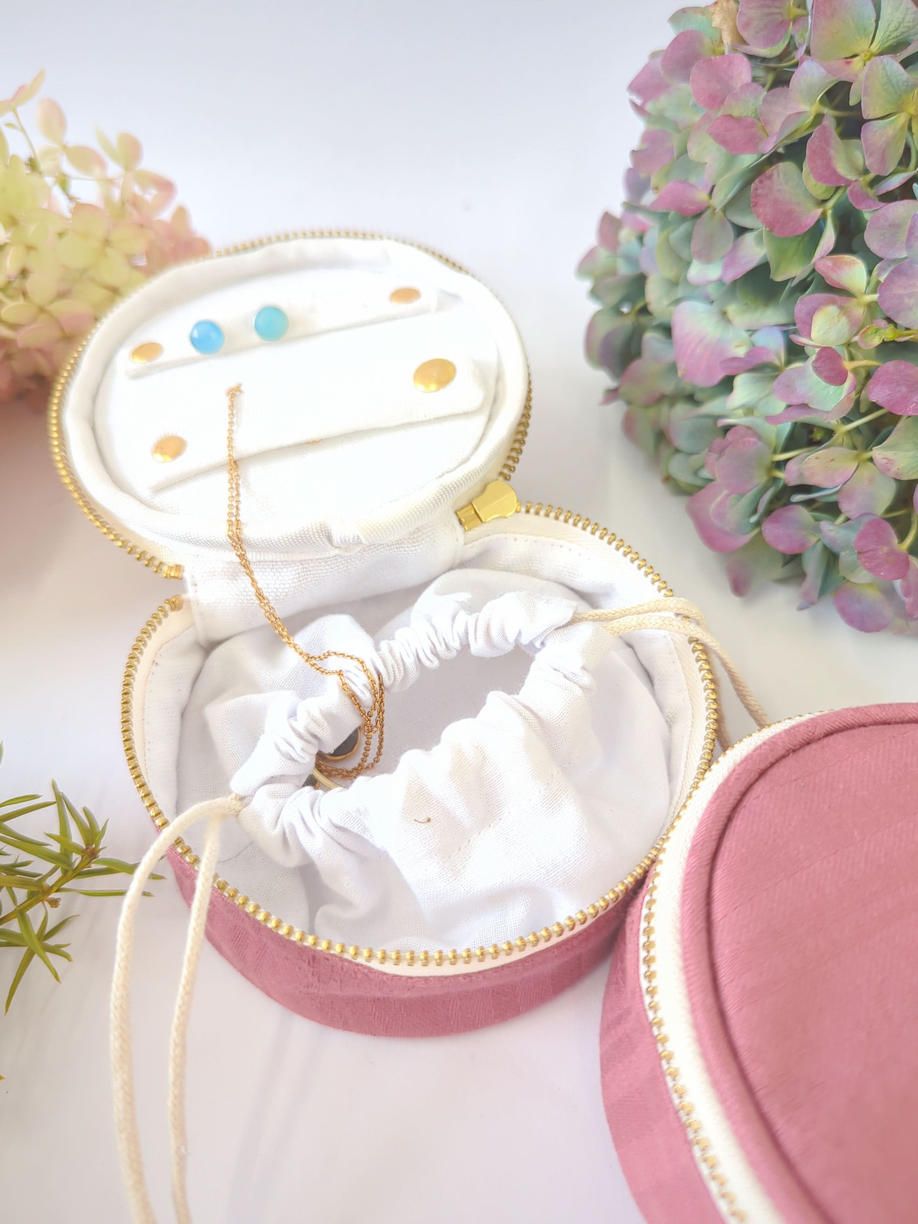 Rose Damask Jewelry Pouch - My American Goods