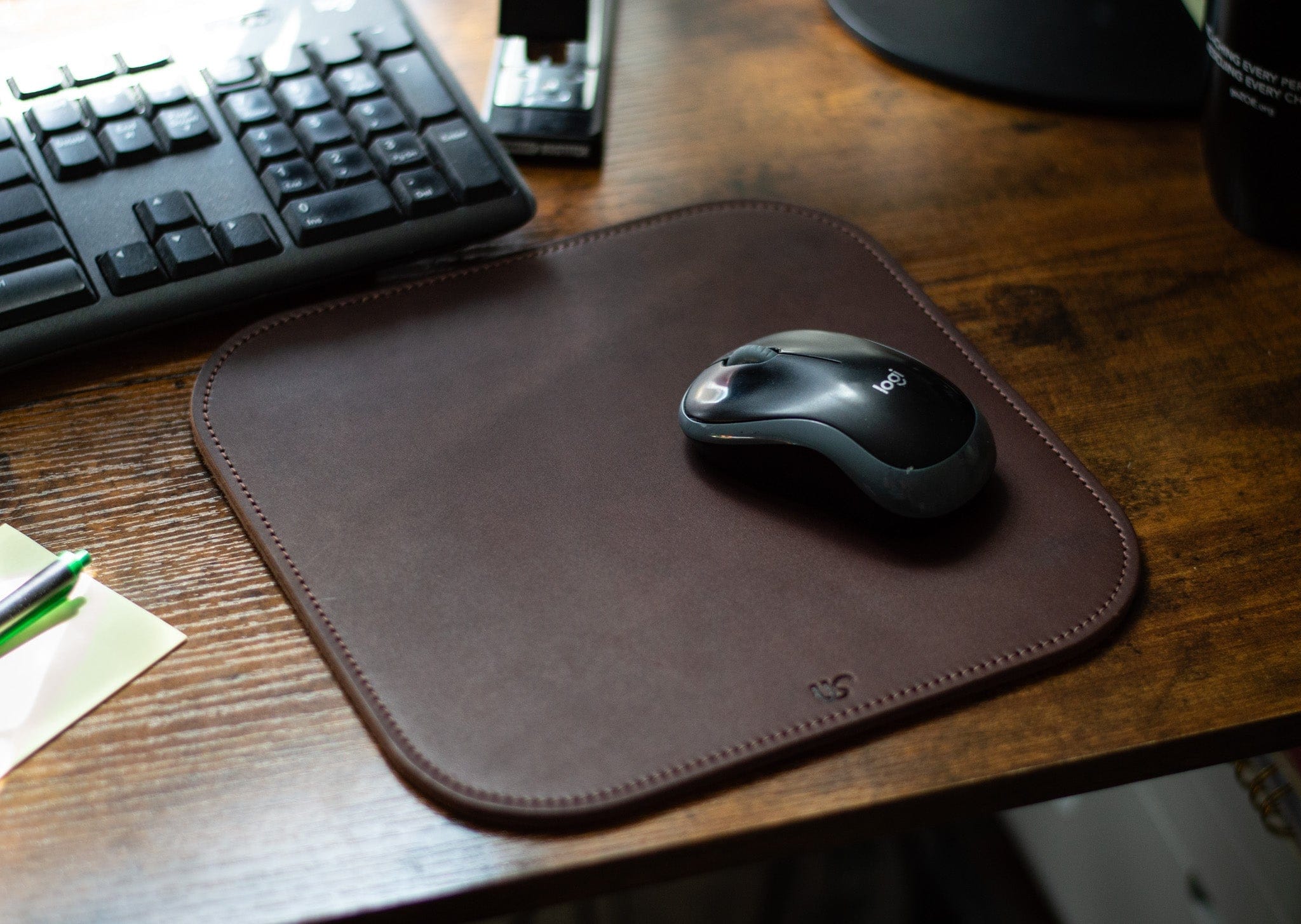 Urban Southern Accessories Leather Mouse Pad