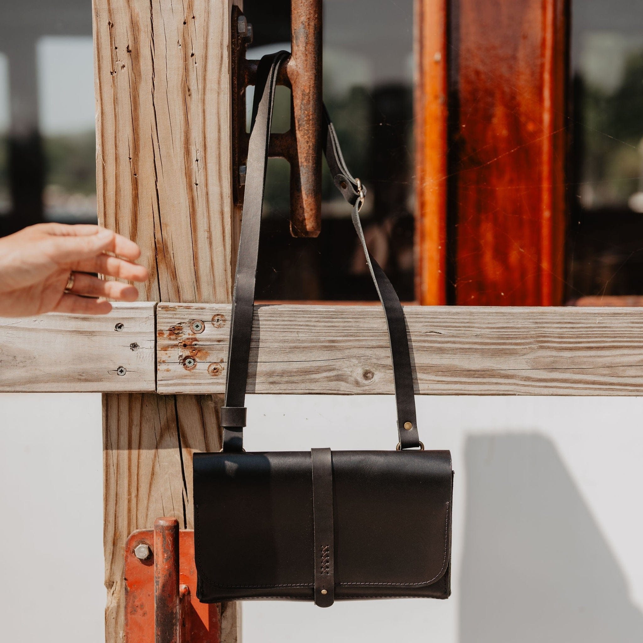 The Local Branch Leather The Navigator Purse - USA Made