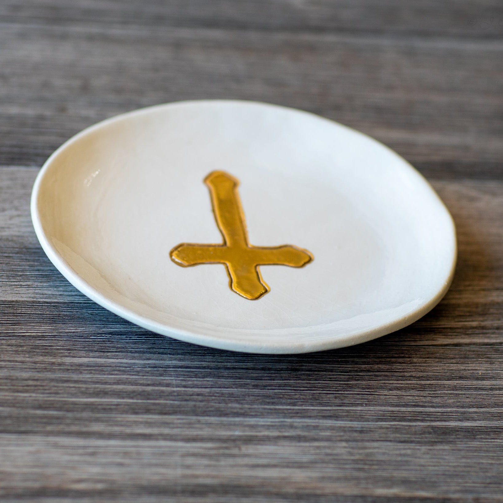 Small Ceramic Gold Leaf Cross Plate - My American Goods
