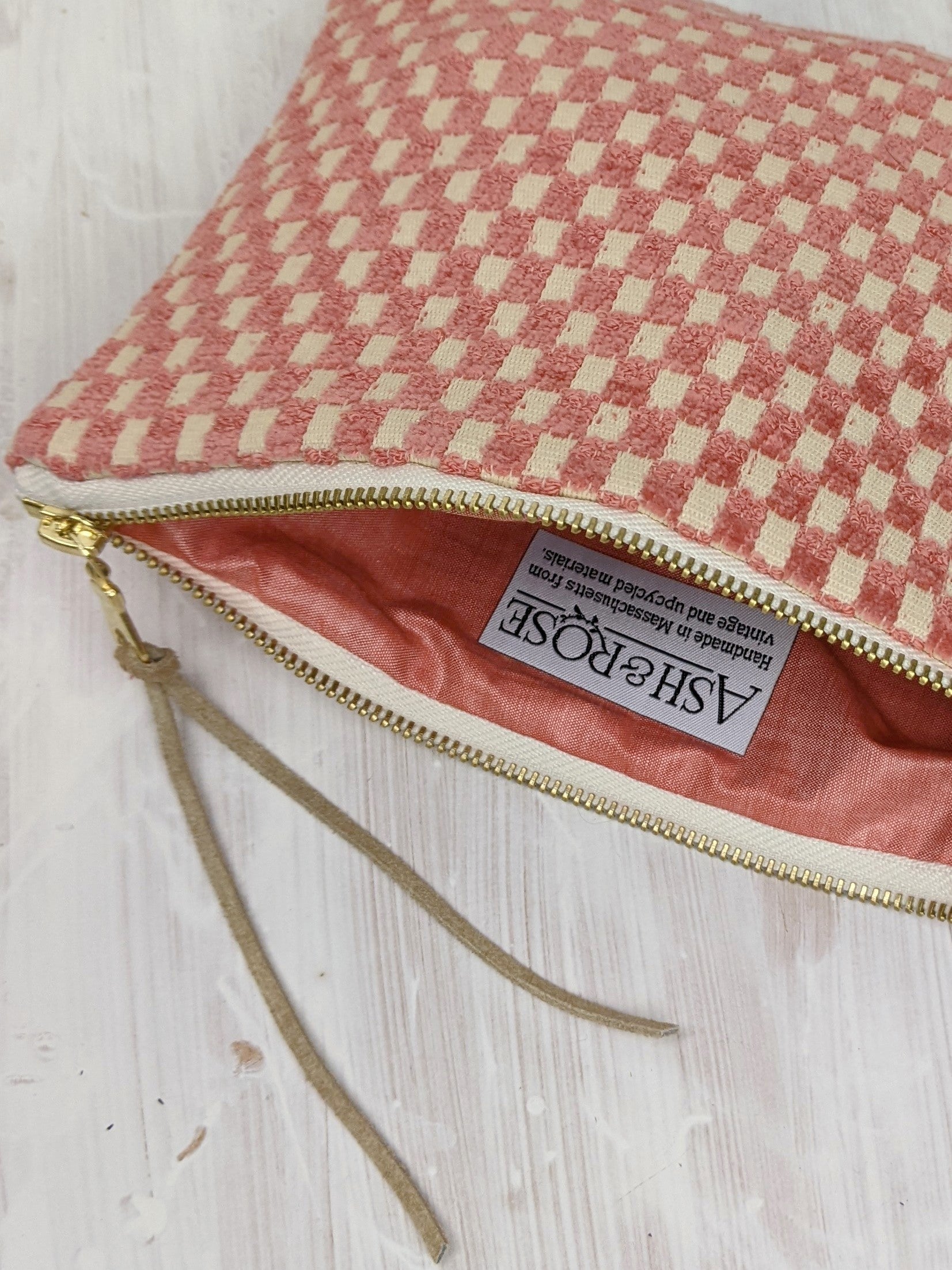 Amelia Pink Checks Purse - My American Goods