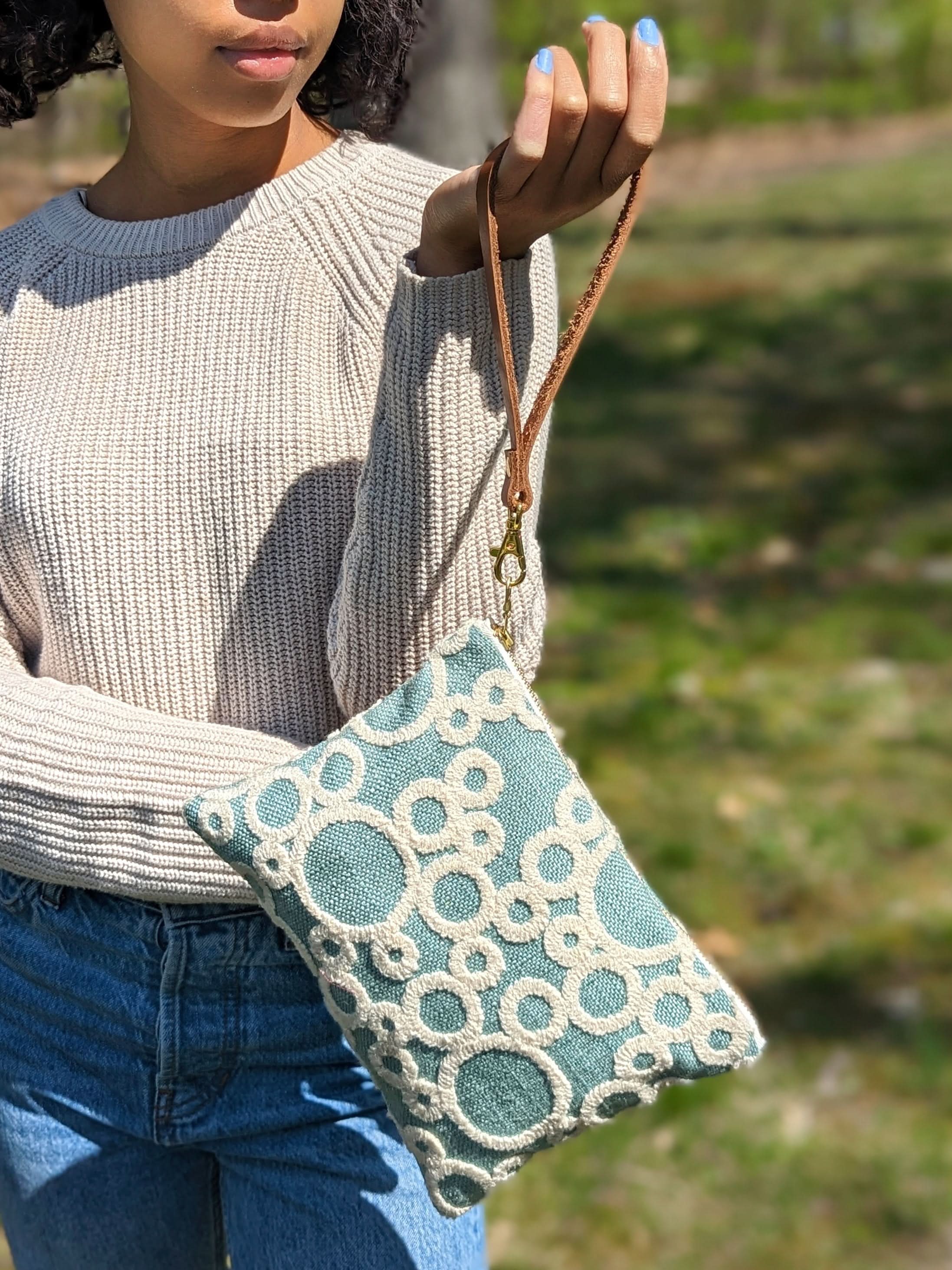 Ash & Rose Circle Game Wristlet Purse