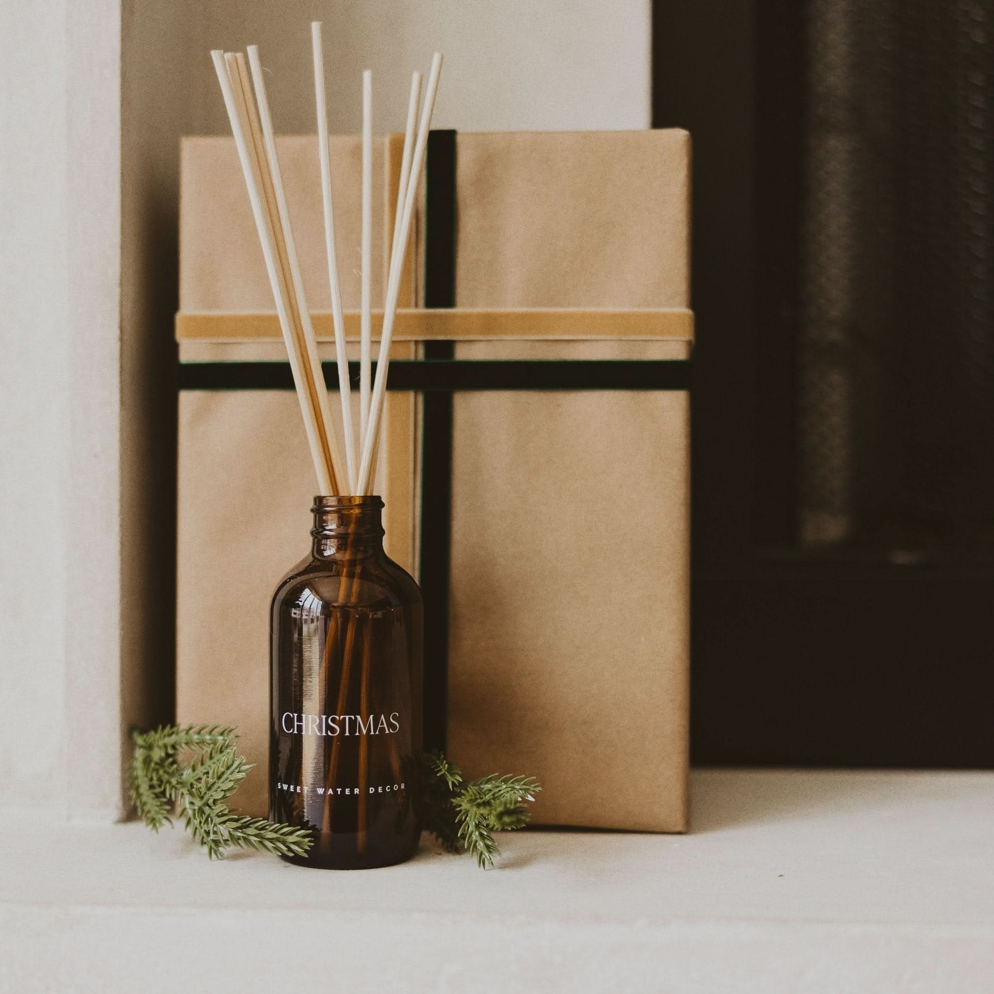 Christmas Amber Reed Diffuser - My American Goods
