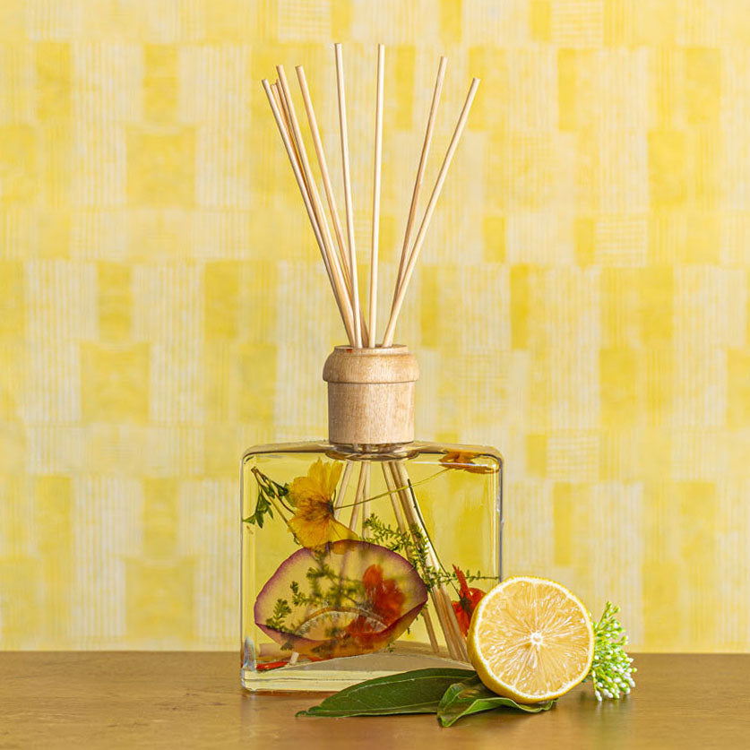 Signature Botanical Reed Diffuser - Sugared Citrus