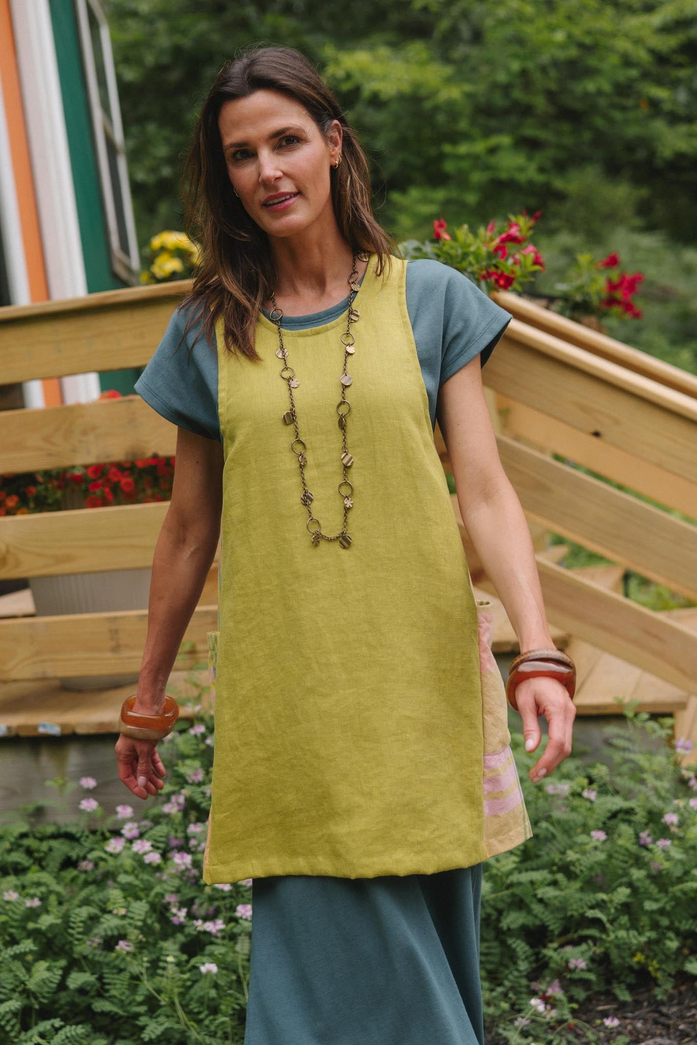 Greenhouse Apron in Passion Fruit