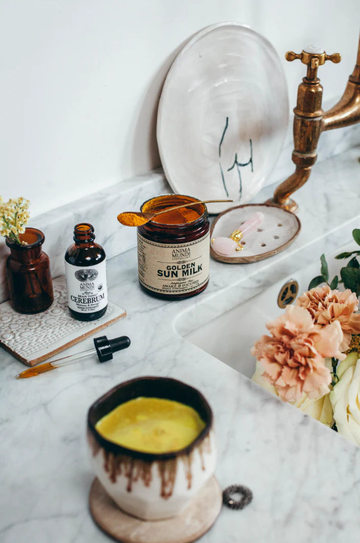 GOLDEN SUN MILK | Energizing Adaptogenic Chai*