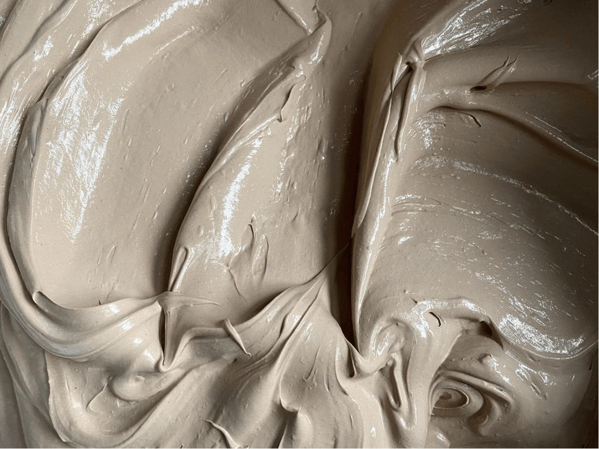 Heaven On Main Street MAKEUP, SKINCARE Luminescent Tinted Moisturizer
