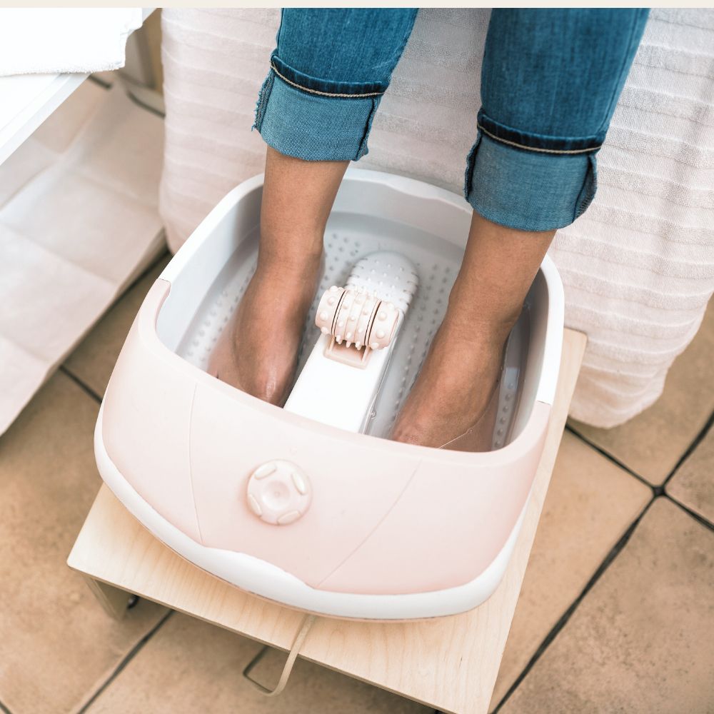 Relaxing and Soothing Herb Bath and Foot Soak, Melt Away Stress and Purify Your Energy* with Lavender and White Sage 16 oz. - My American Goods