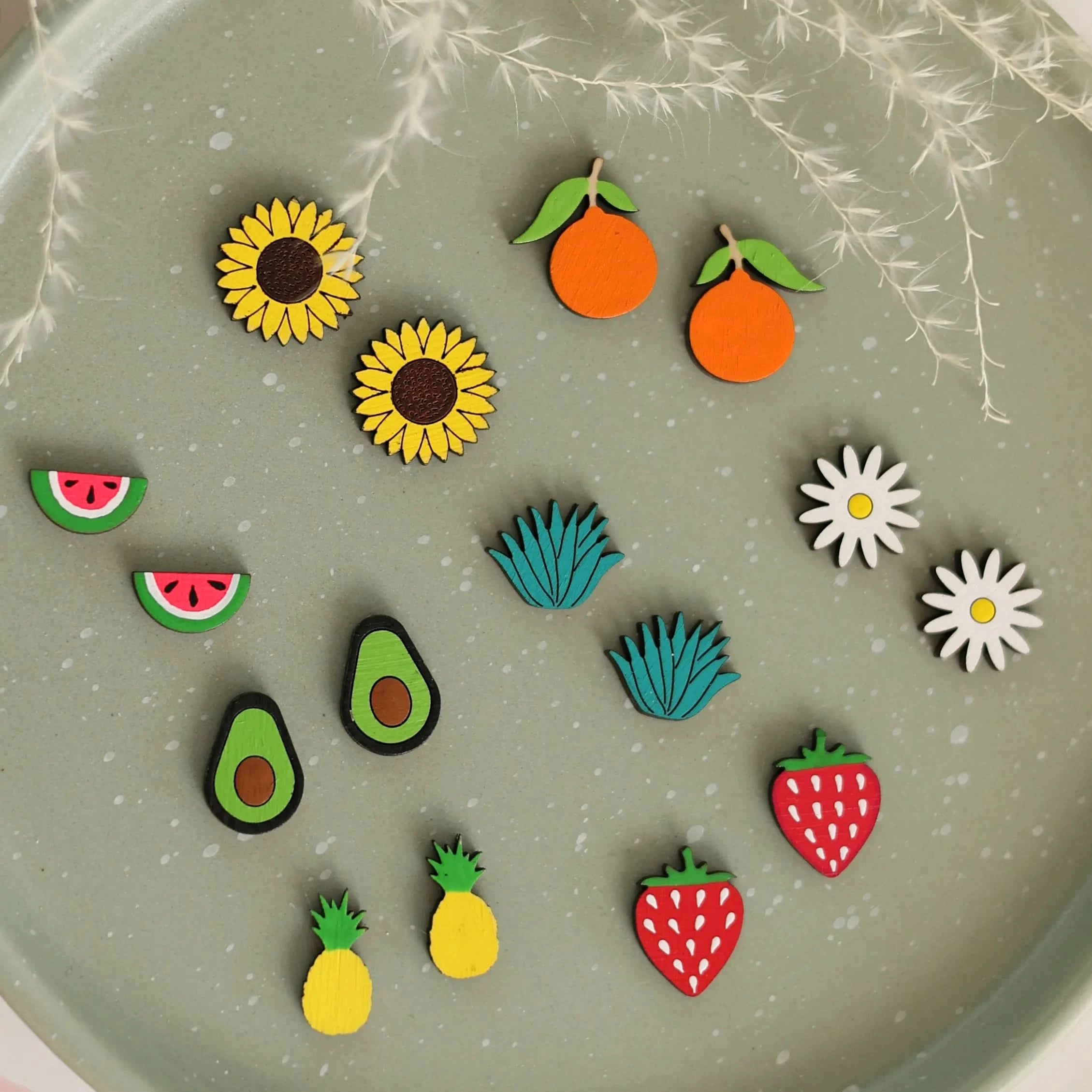 Avocado Studs - My American Goods