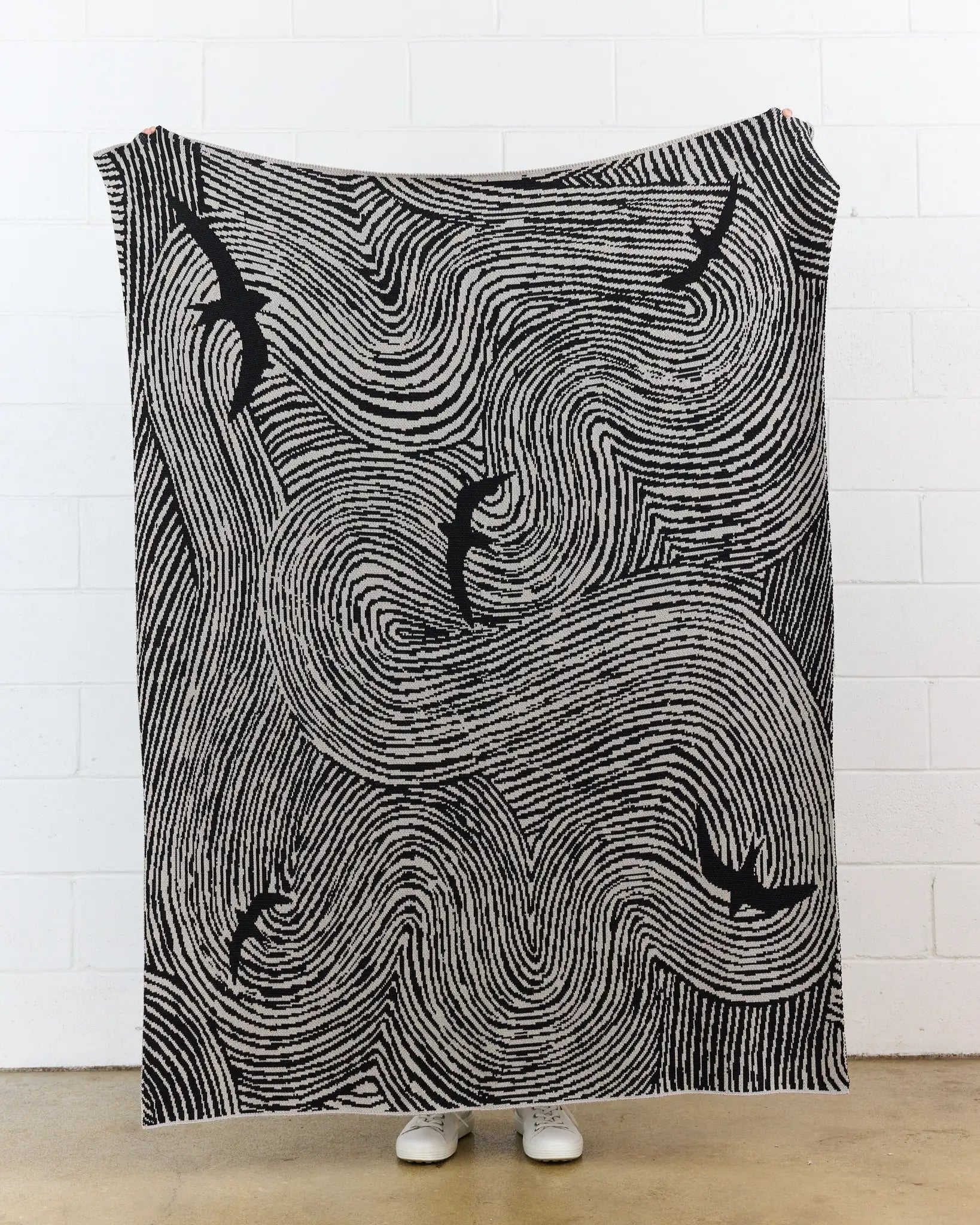 Biquette Throw Blanket Skyline in Egyptian Cotton Swifts - Throw Blanket
