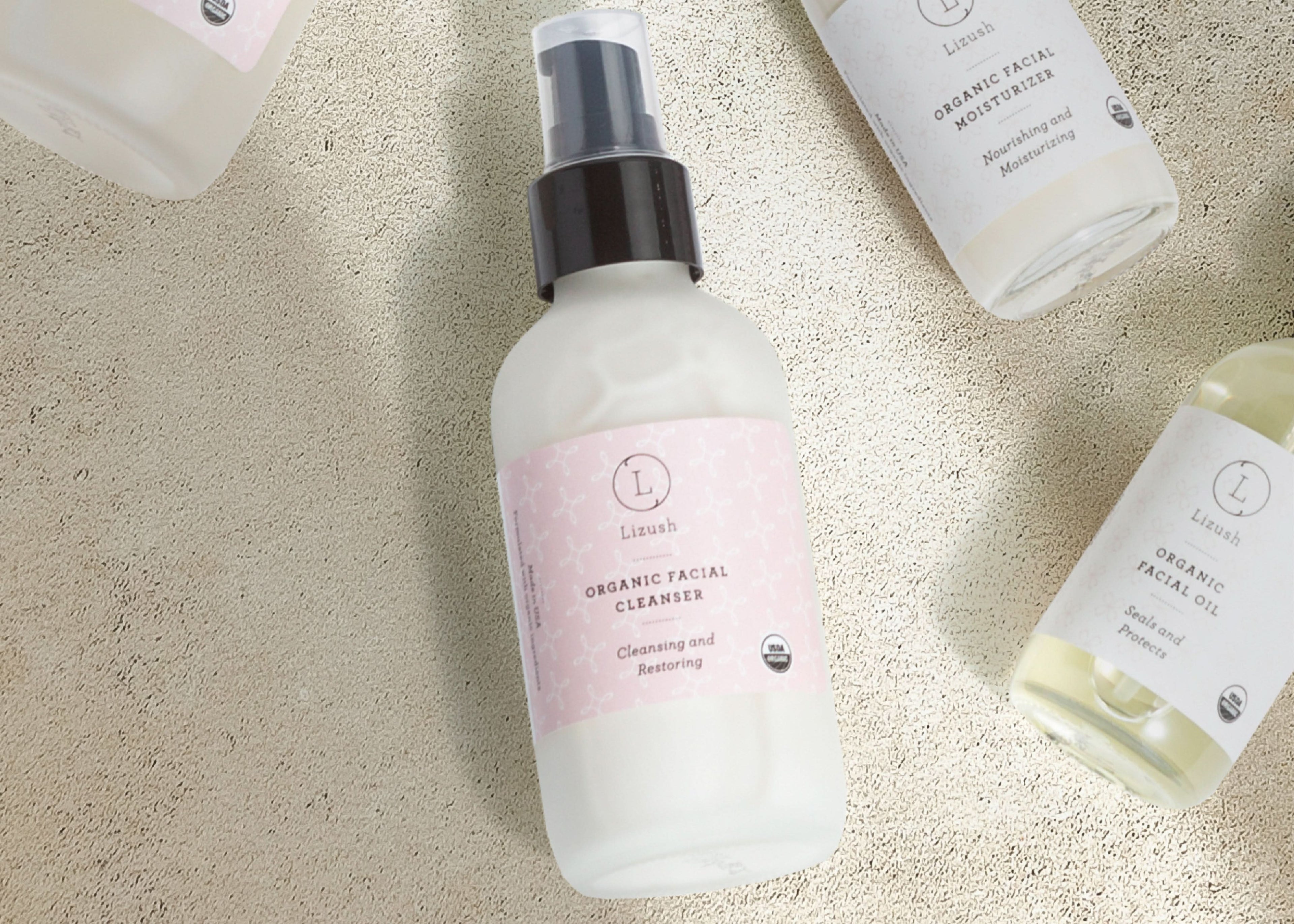 Lizush ORGANIC FACIAL CLEANSER Cleansing and Restoring