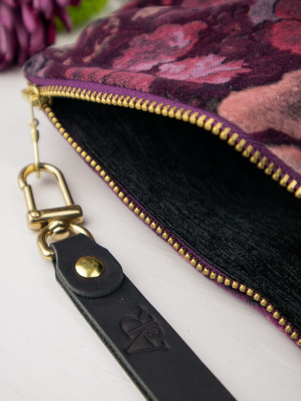 Ash & Rose The Verbena Velvet Wristlet