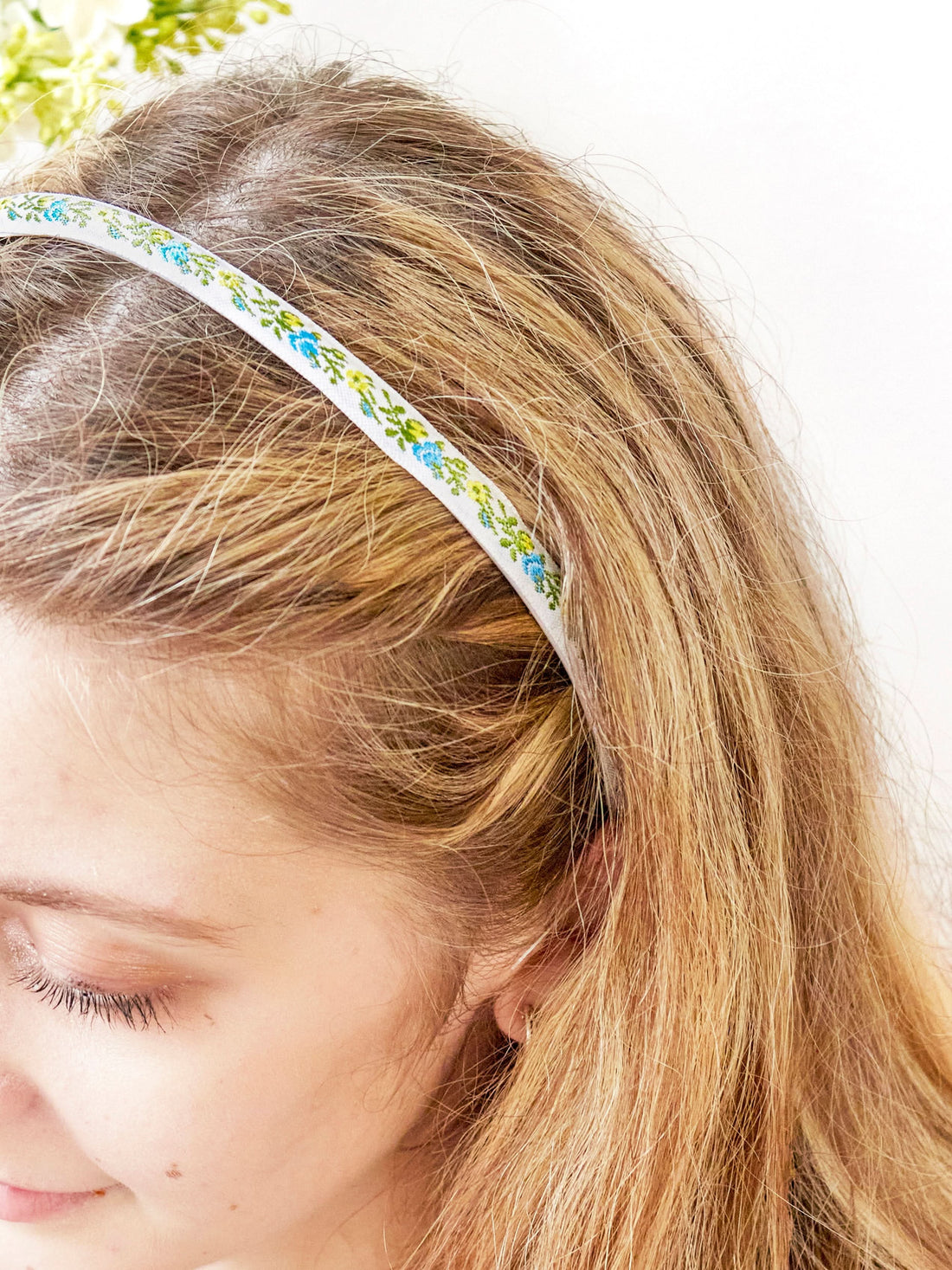 Tiny Meadow Flowers Skinny Headband - My American Goods