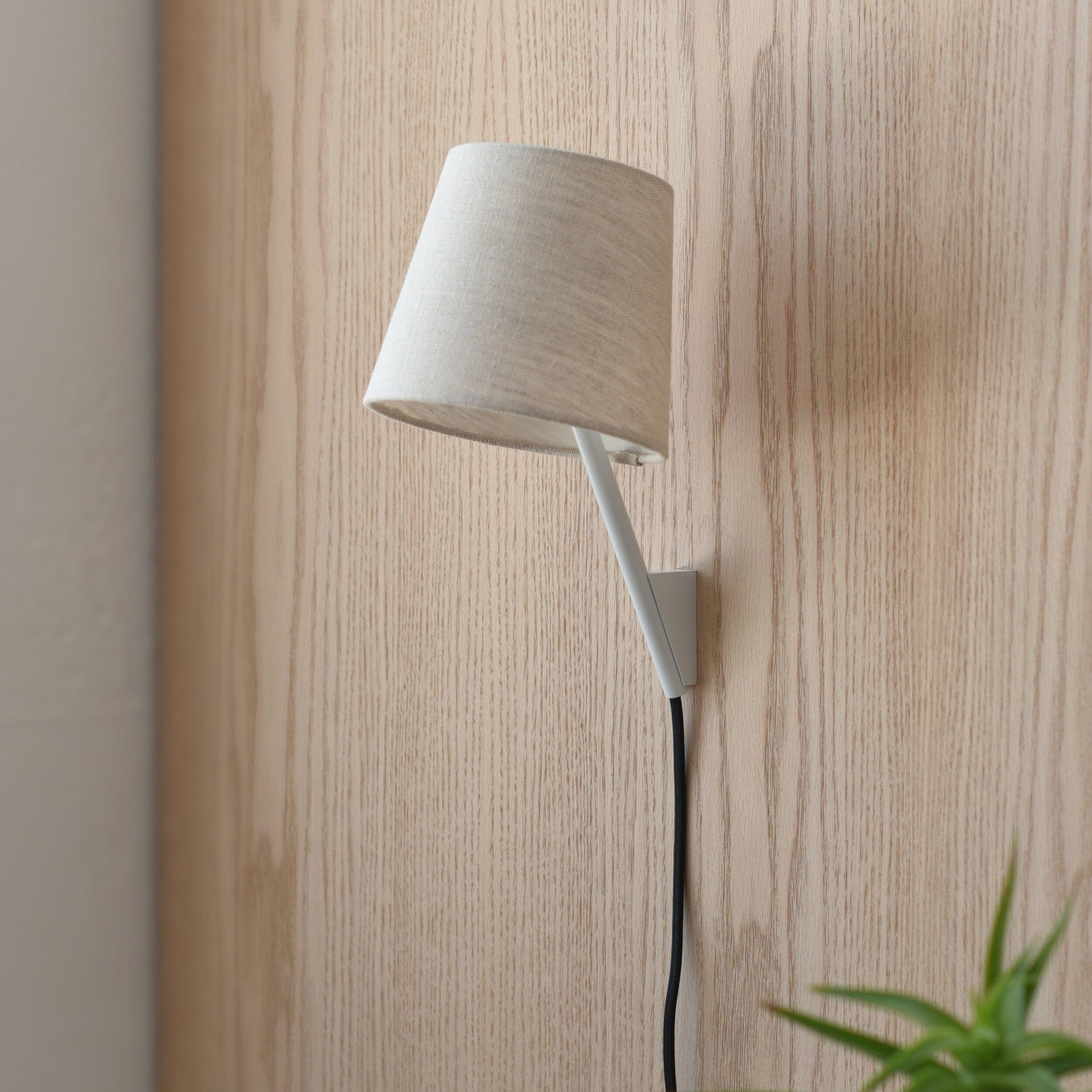 Misewell Lamps white Tokyo Sconce