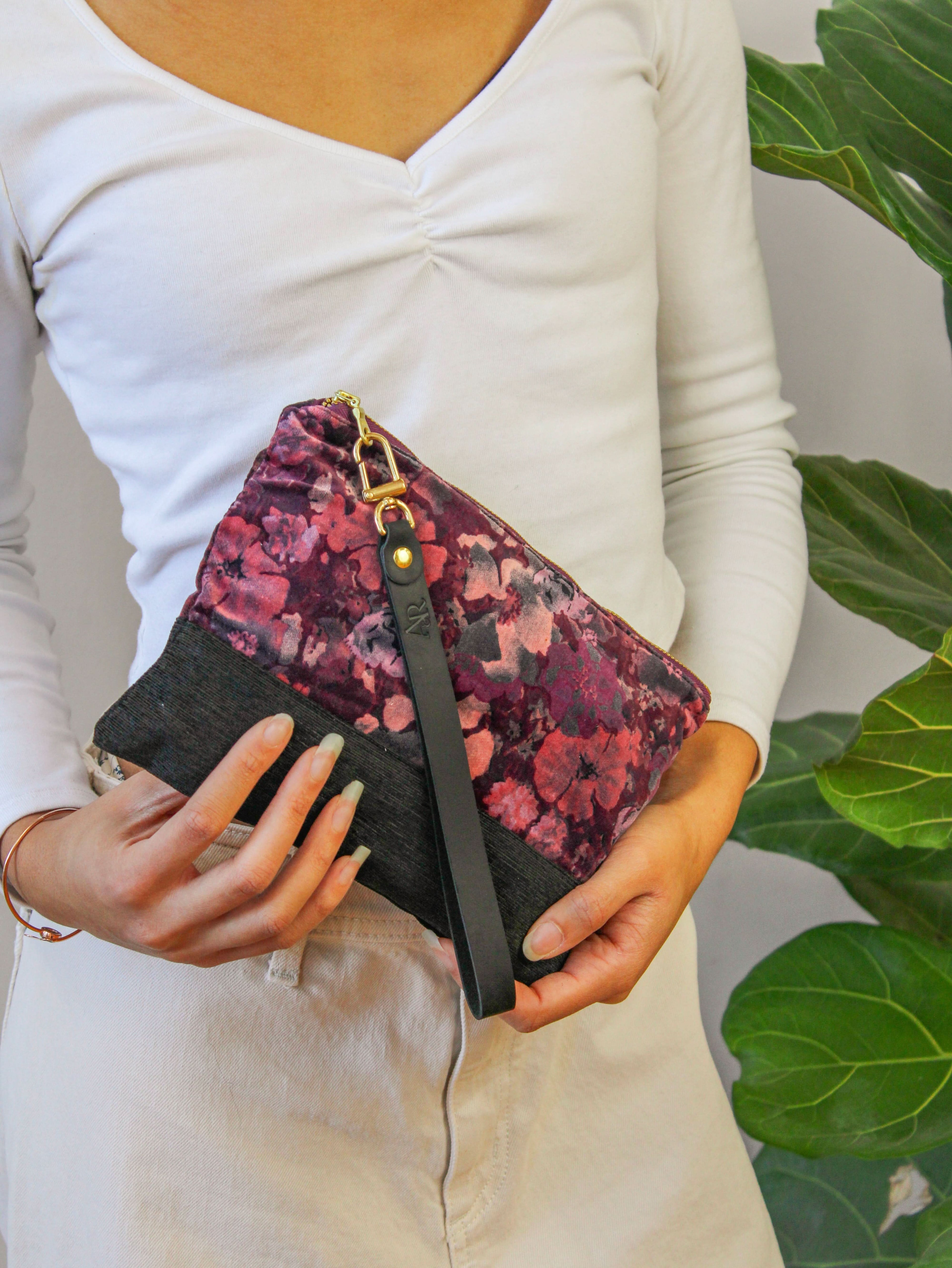 Ash & Rose The Verbena Velvet Wristlet