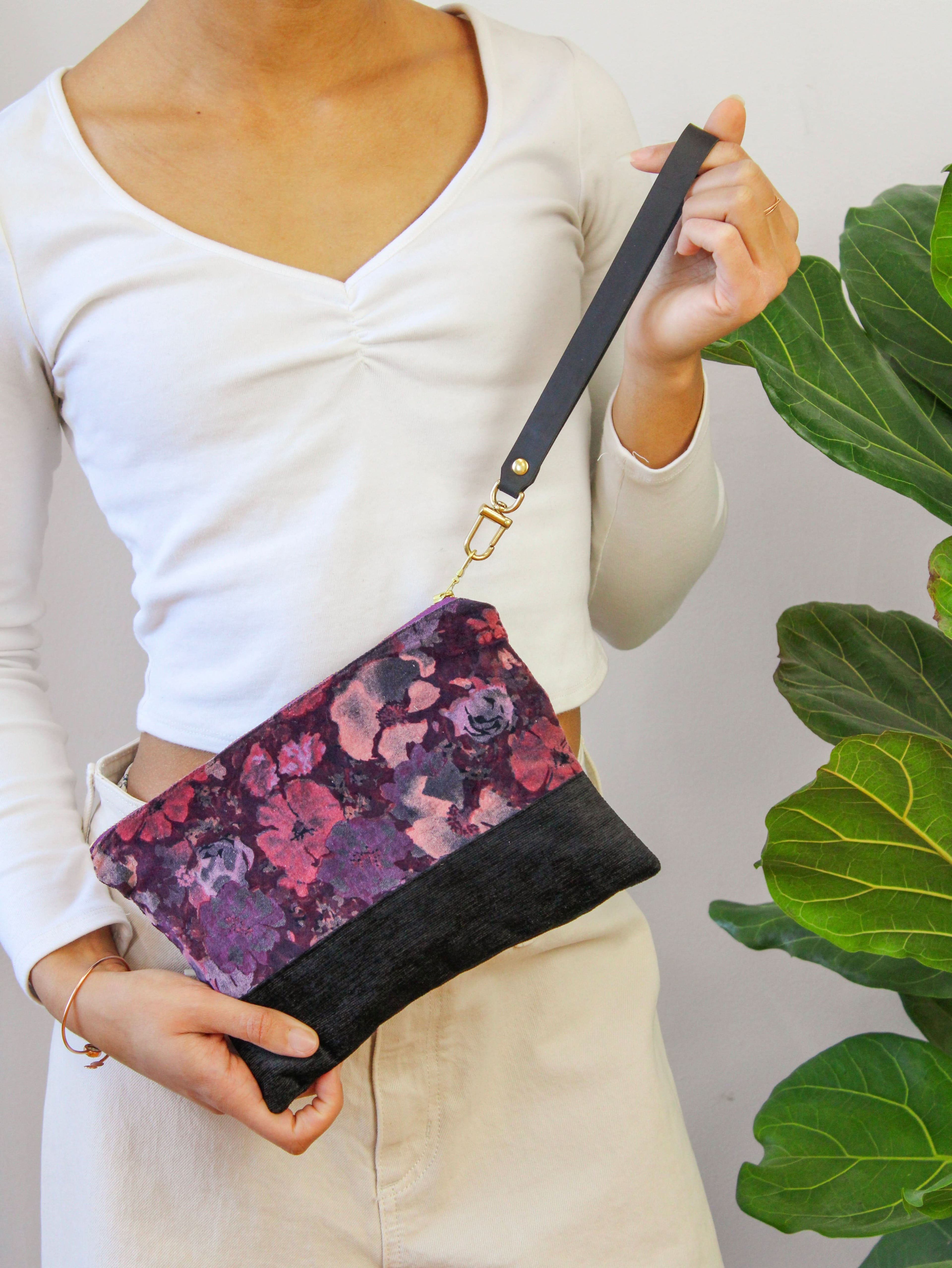 Ash & Rose The Verbena Velvet Wristlet