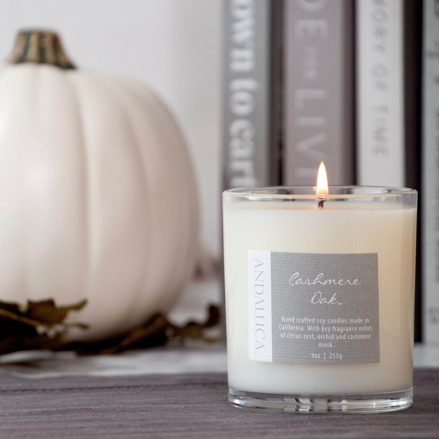 Cashmere Oak 9oz Candle - My American Goods