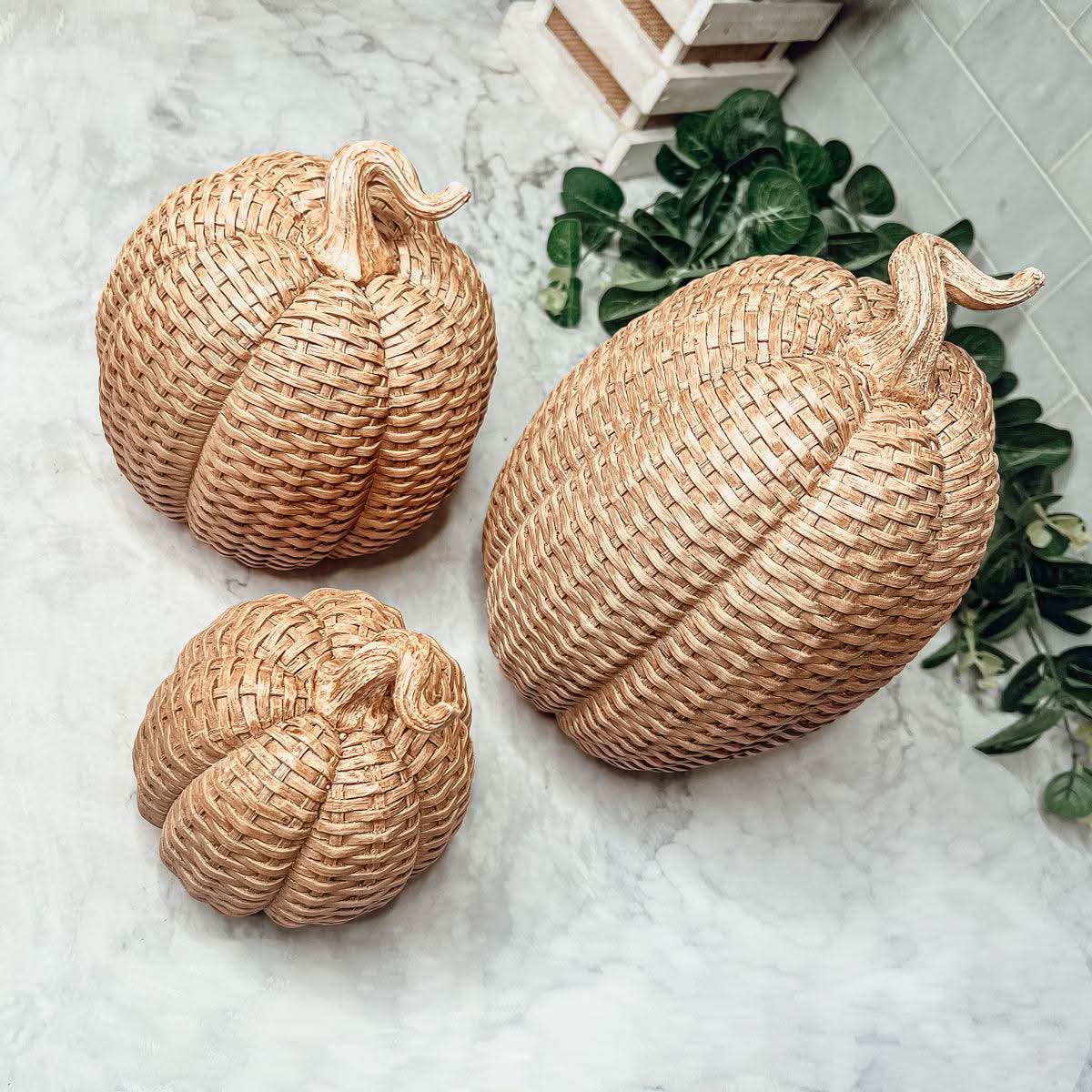 Gia Roma Basket Weave Statue Basket Weave Pumpkins