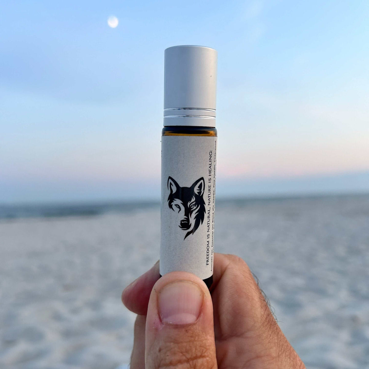 Woods After Dark Essence Roll-On Oil