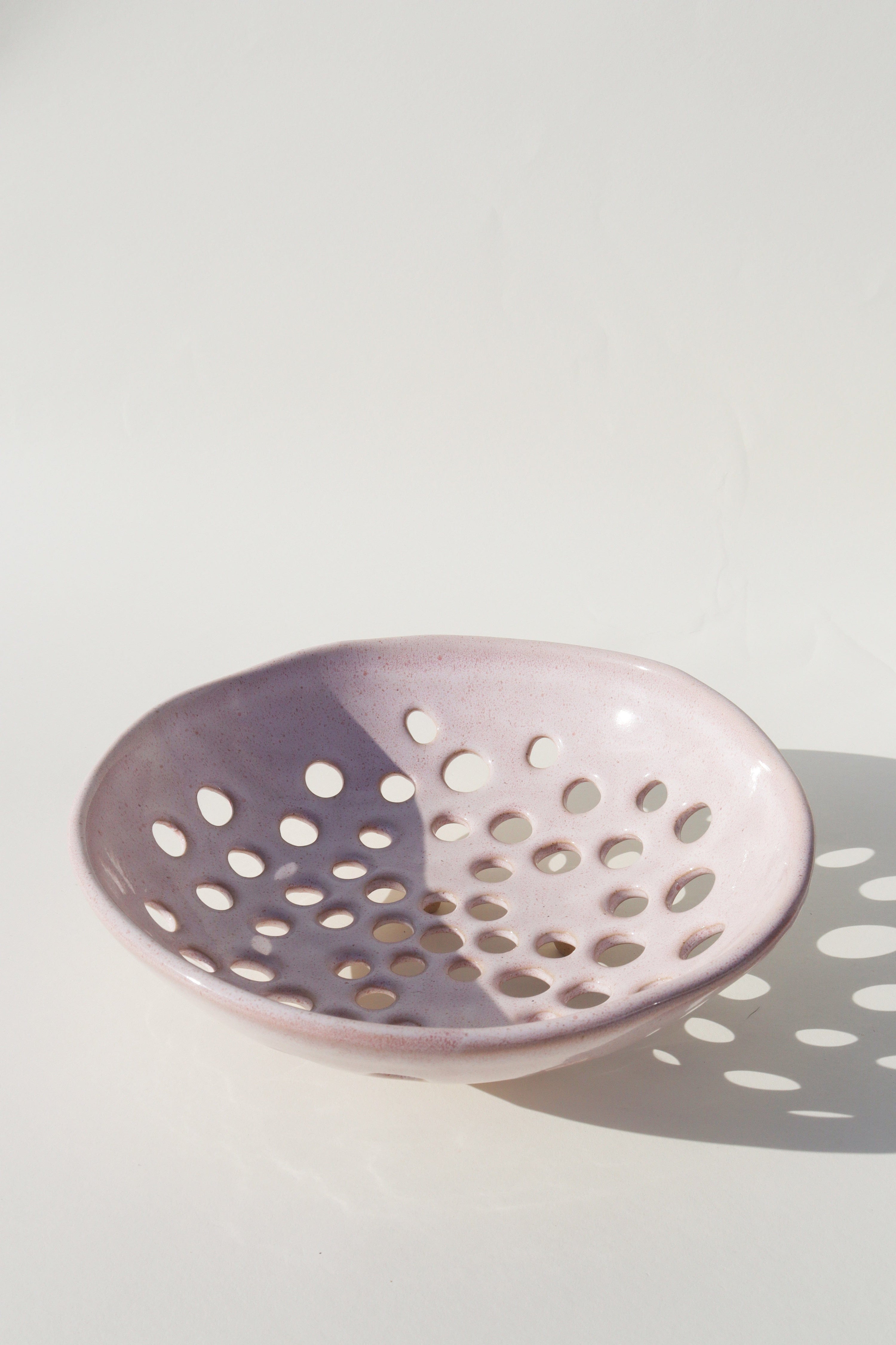 Glazed Garage Ceramics serveware Newland Colander | Seashell