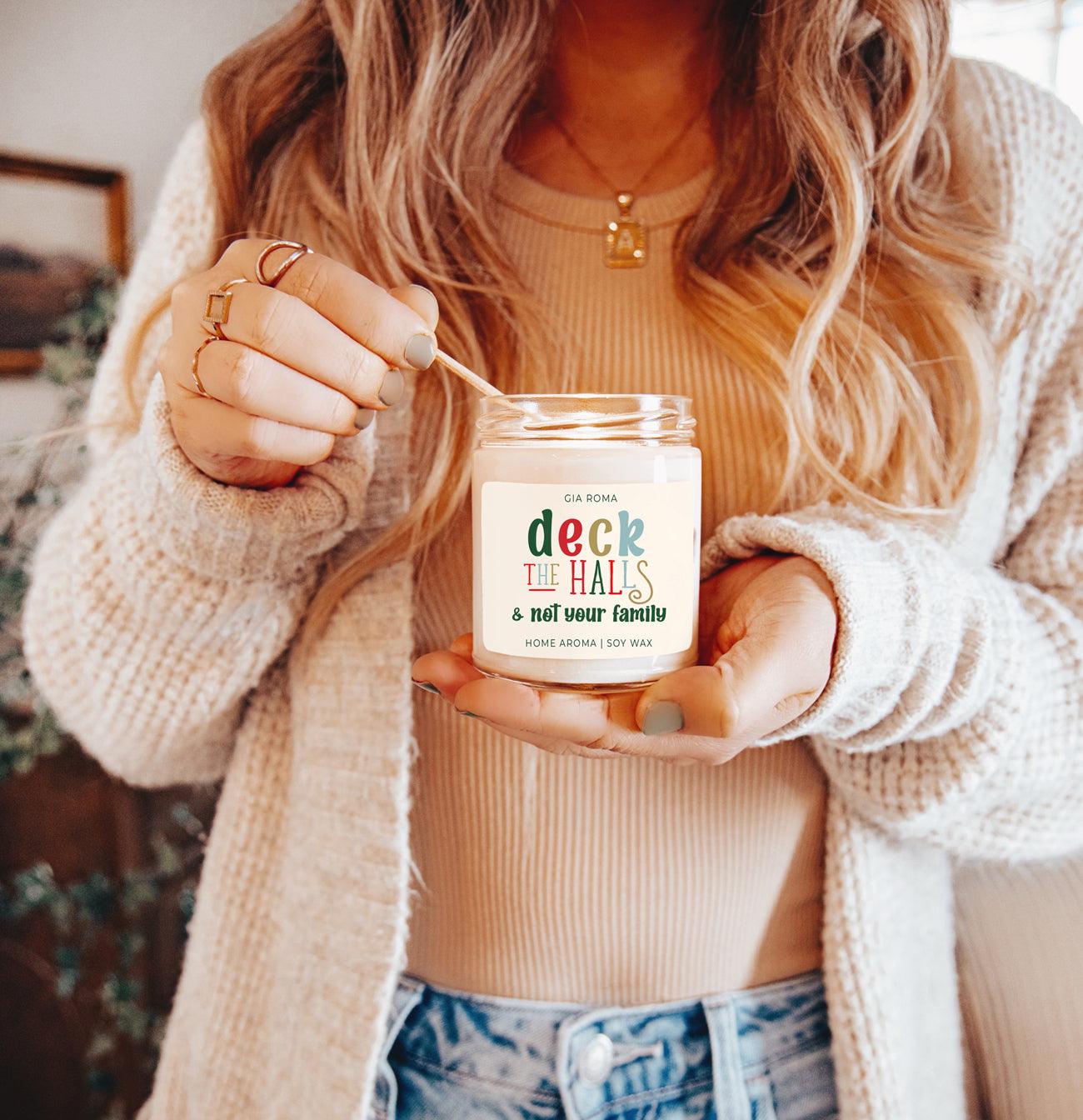 Gia Roma Candle Deck The Halls Candle