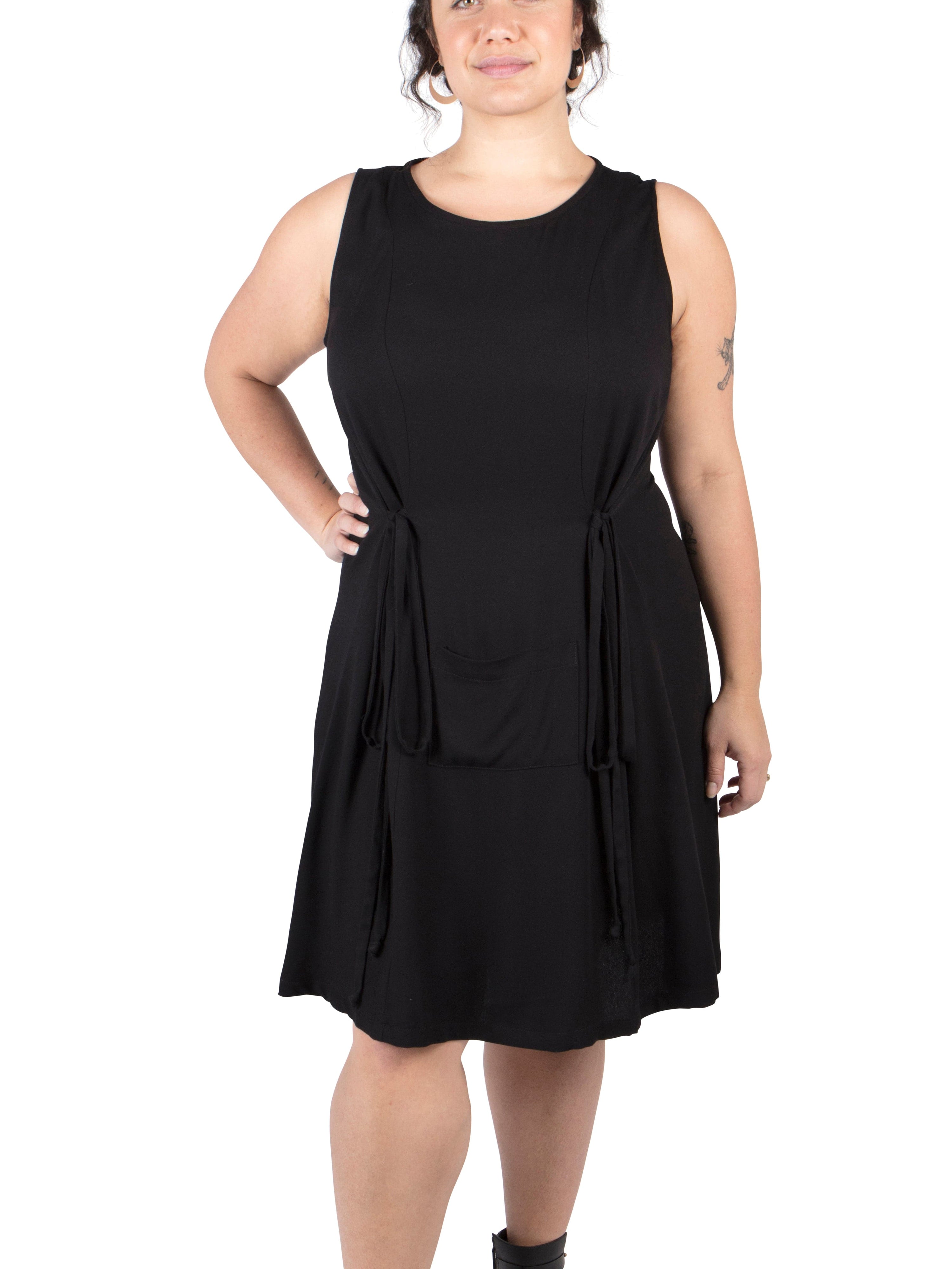 Field Day Dress Tia Dress in Black Linen