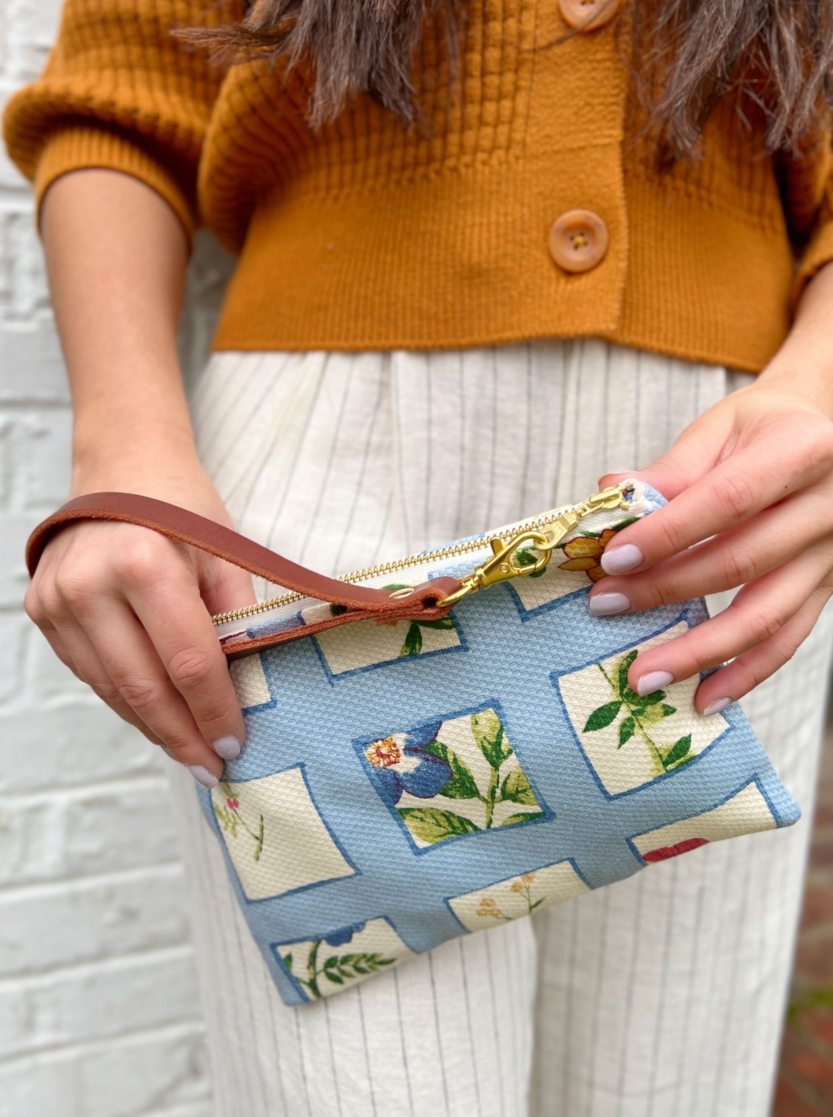 Ash & Rose Summer Meadow Wristlet Purse