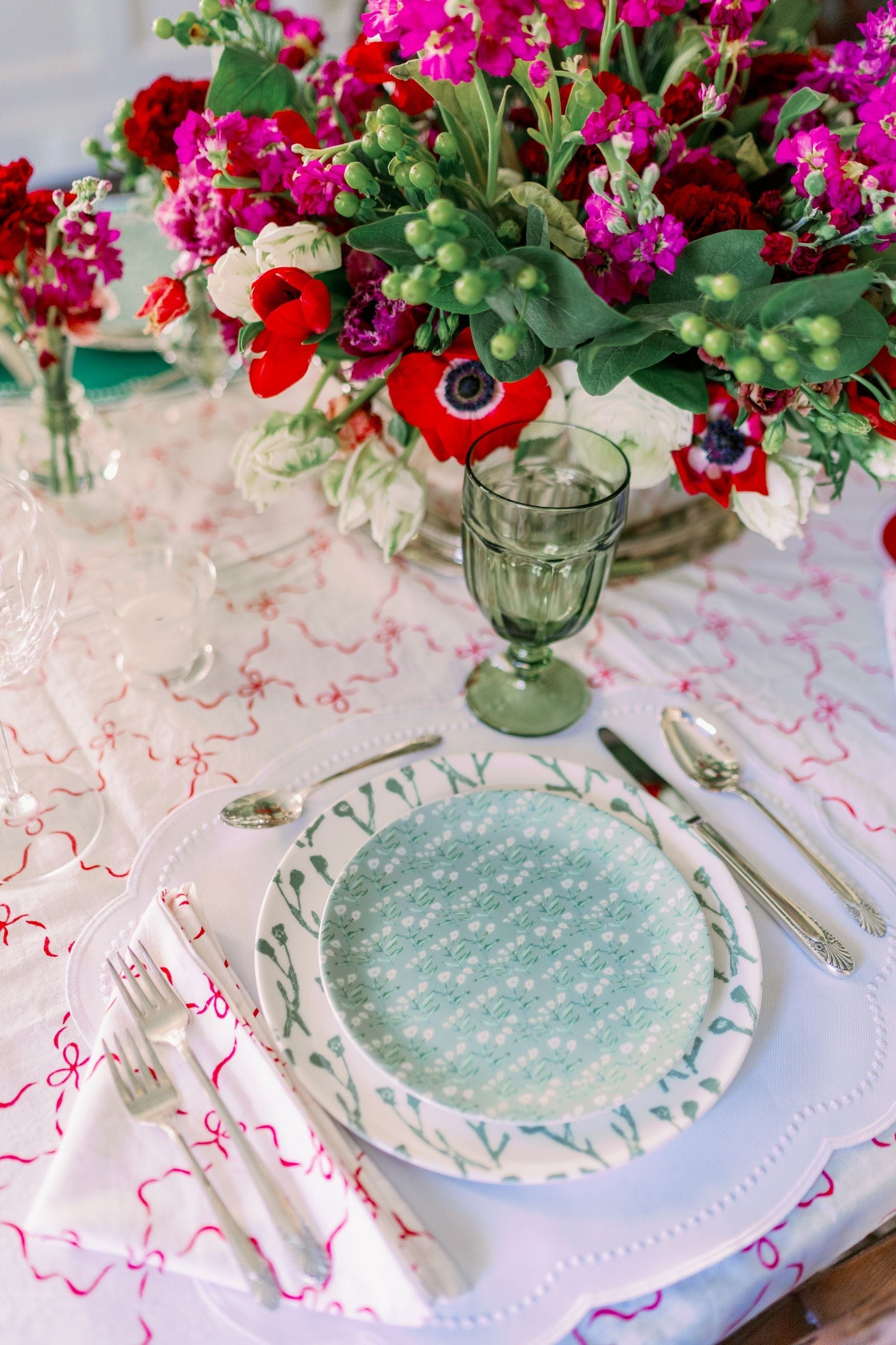 Set of Climbing Jasmine China Plates (Set of 4 or 8) - My American Goods