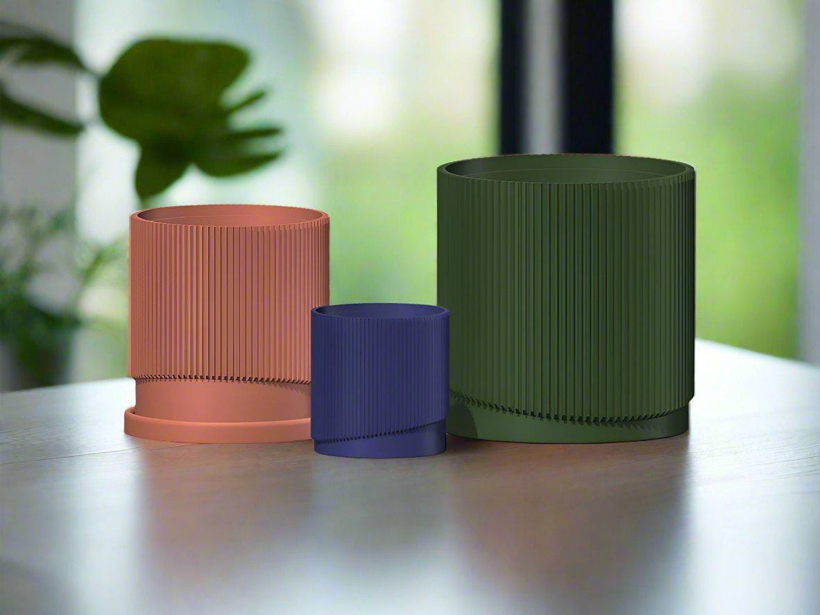 Rosebud HomeGoods Mid-Century Ribbed Planter with Drainage and Saucer in Multiple Colors, 3D Printed Planter with Unique Modern Design, Lightweight, Wave