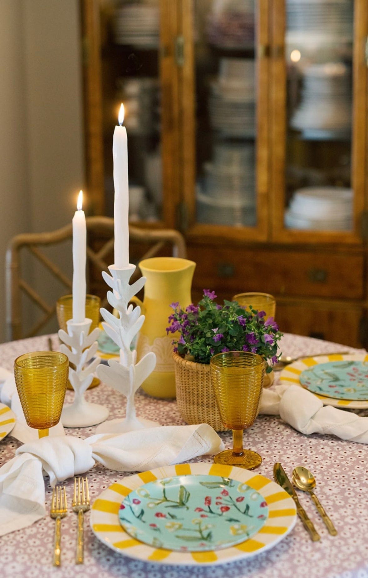 Set of Honeysuckle China Plates (Set of 2, 4 or 8) - My American Goods