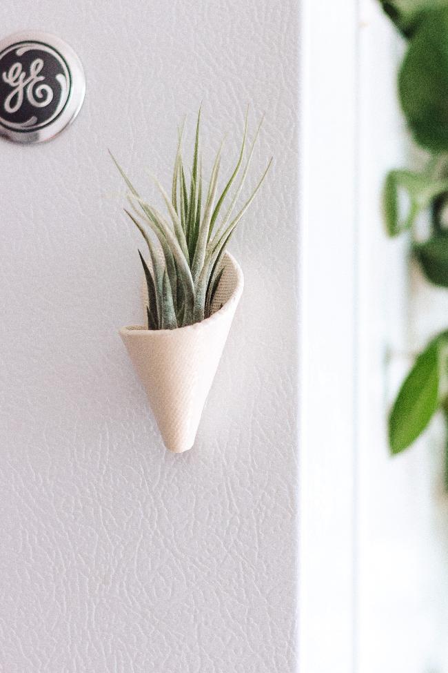 Mini Wall Planter Magnet - My American Goods