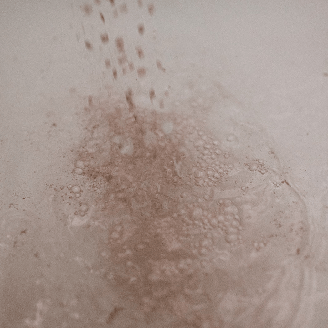 URB APOTHECARY SOAK Bath Soak