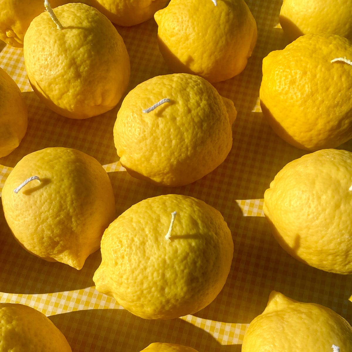 Scandles Farmers Markets Large Lemon Candle