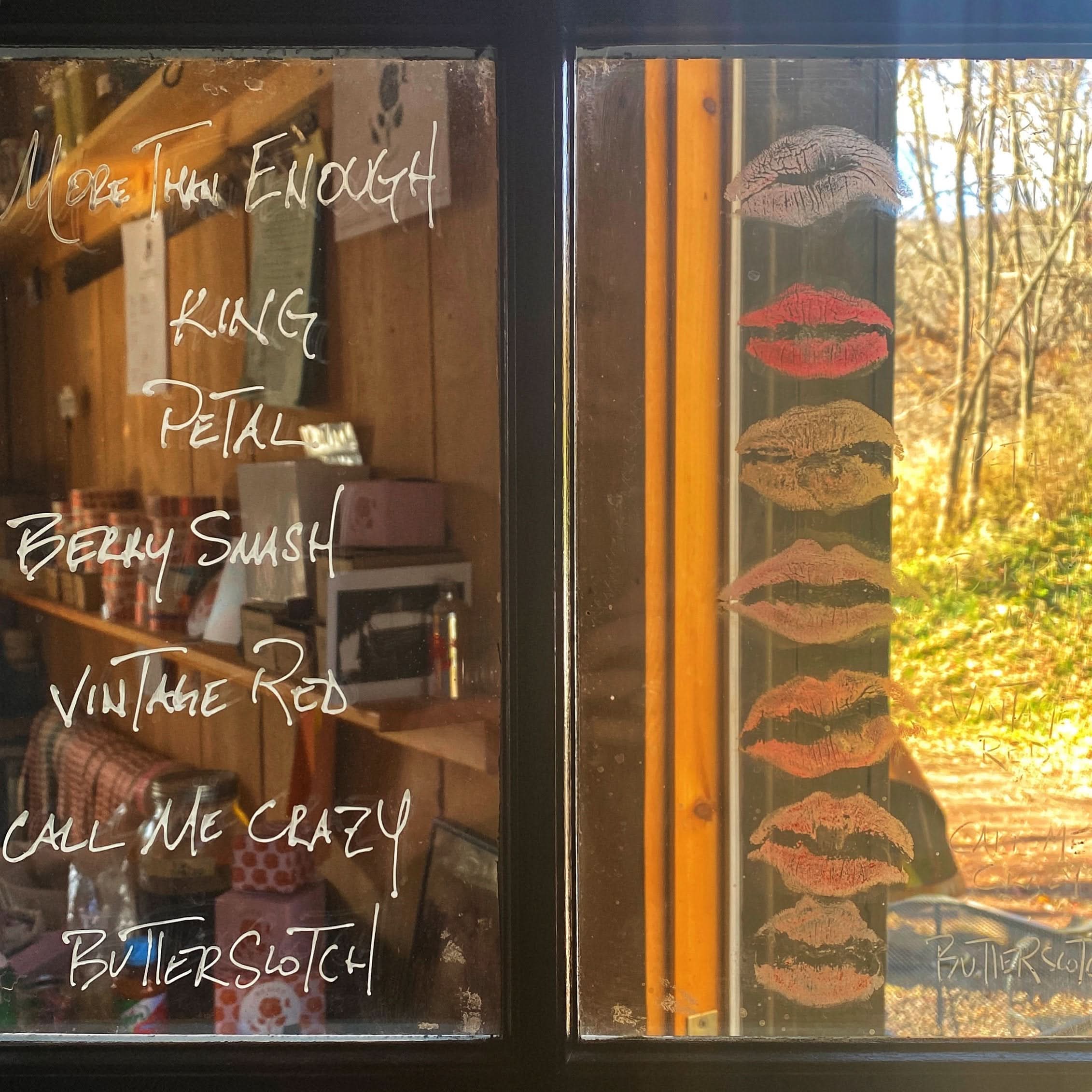 Lipstick : 8 Luxurious Shades - My American Goods