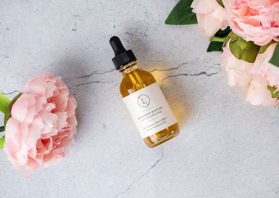 Moisturizing set with Grapefruit body oil and Body scrub - My American Goods