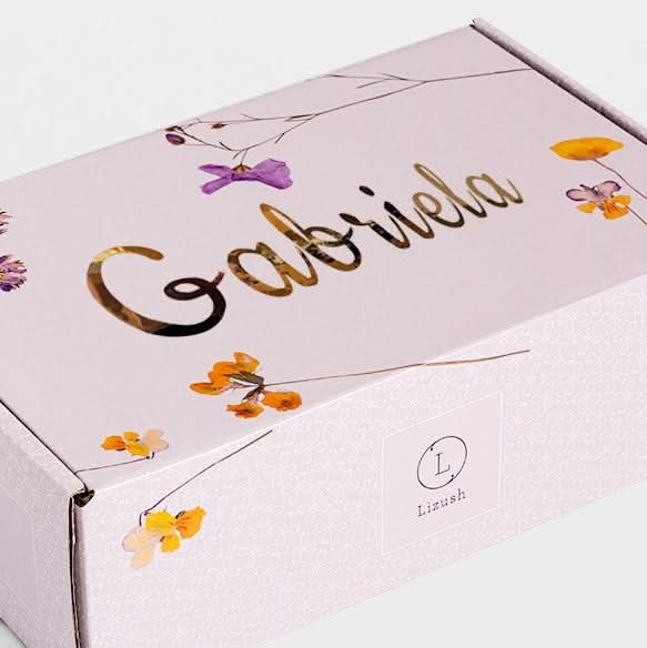 Lizush BATH BOMBS & SHOWER STEAMERS Name on the box 11 Bath Bombs Gift Box + one Free Bomb to make 12 !!