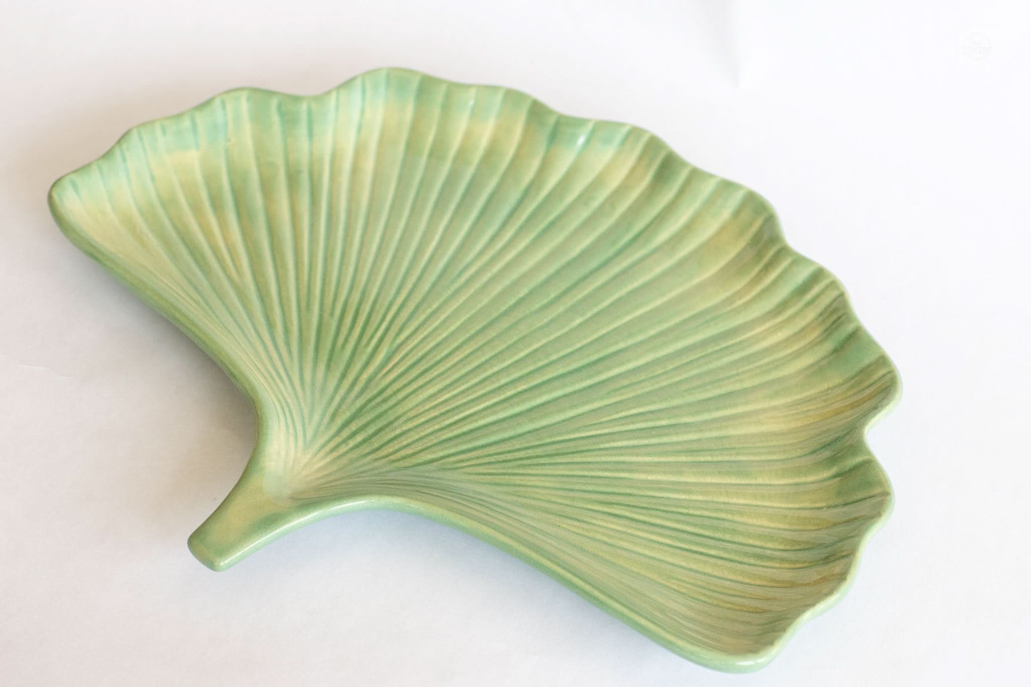 Ceramic Ginkgo Leaf Tray - My American Goods